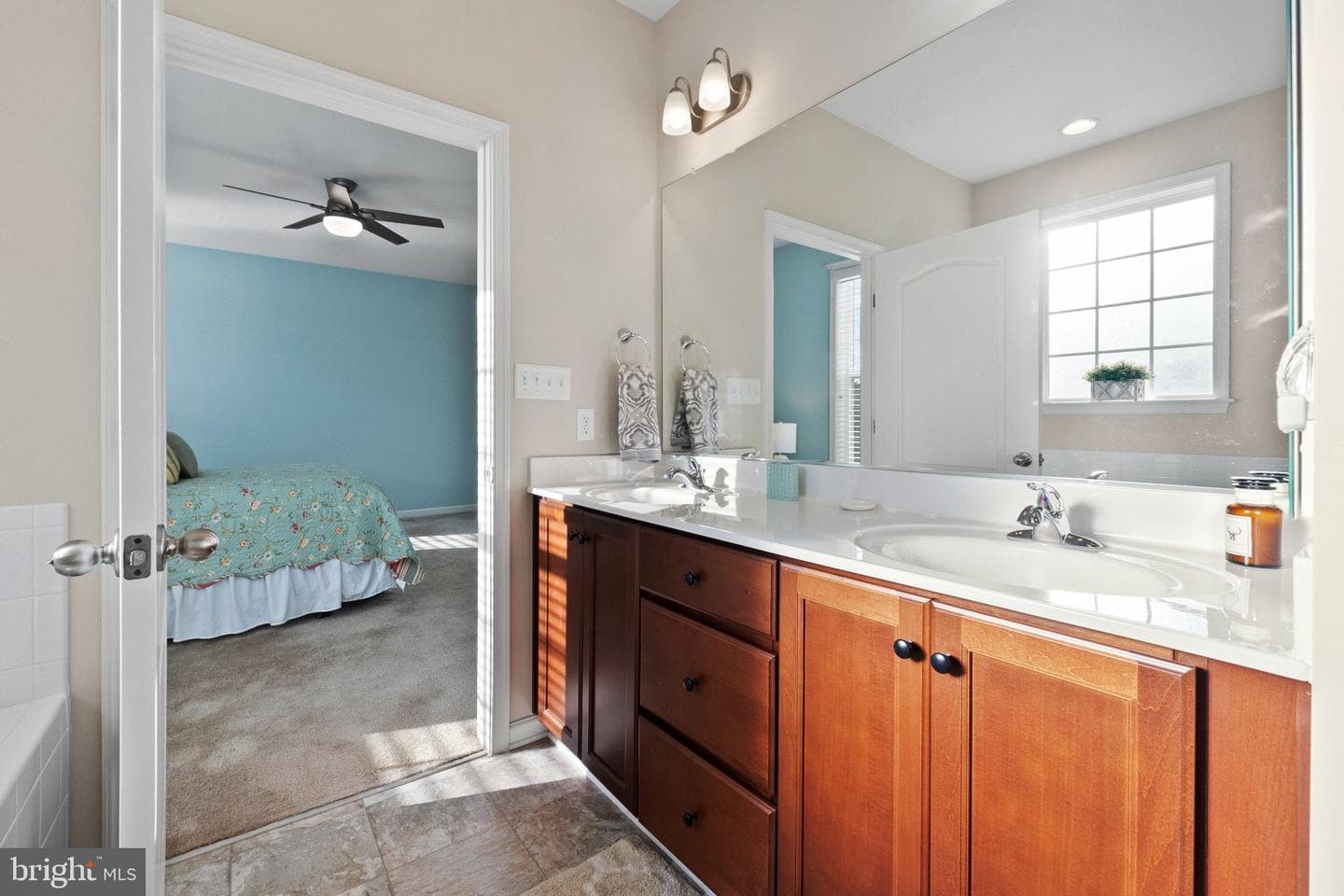 109 Bluets Drive photo 29