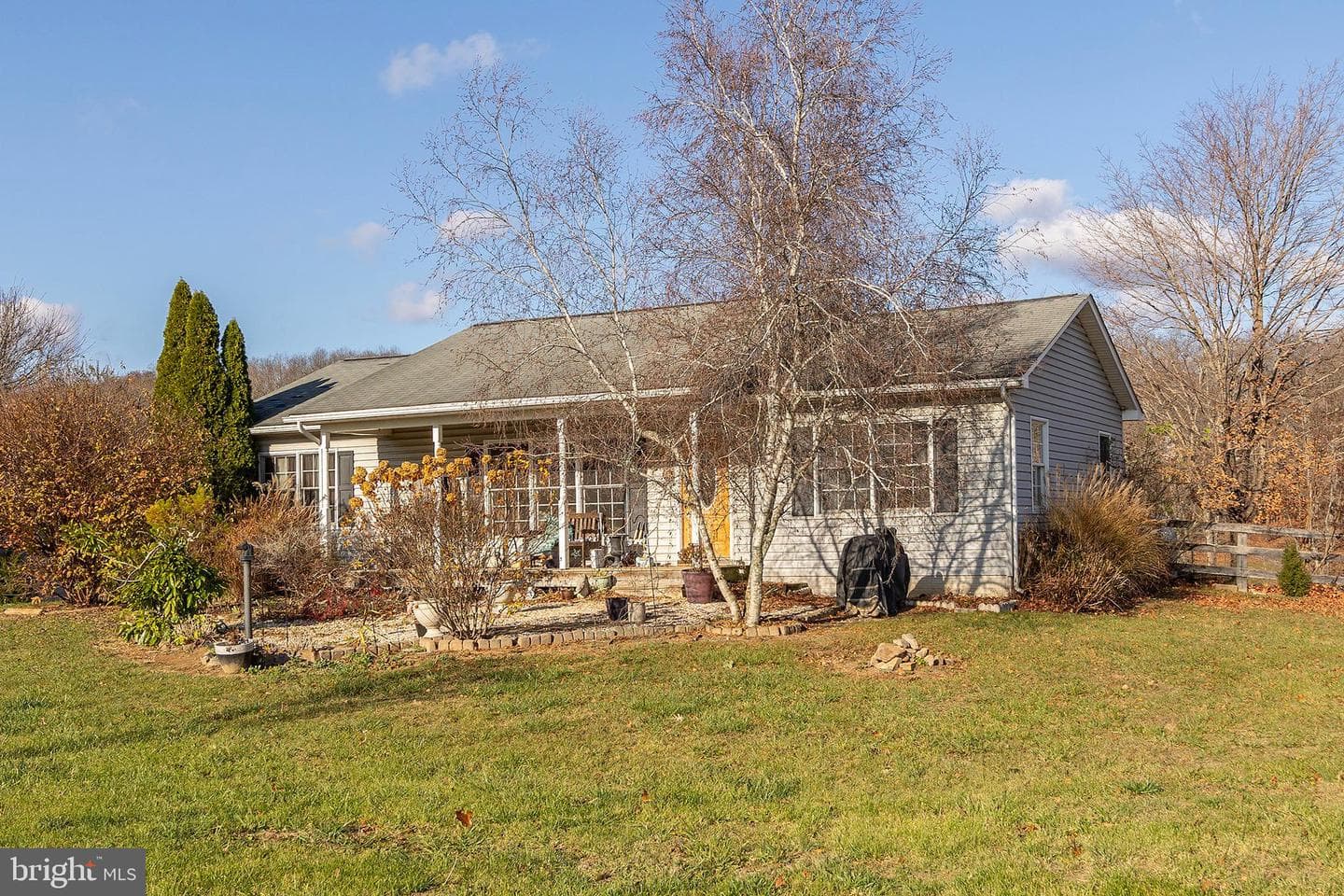 130 Cross Winds Lane photo 2