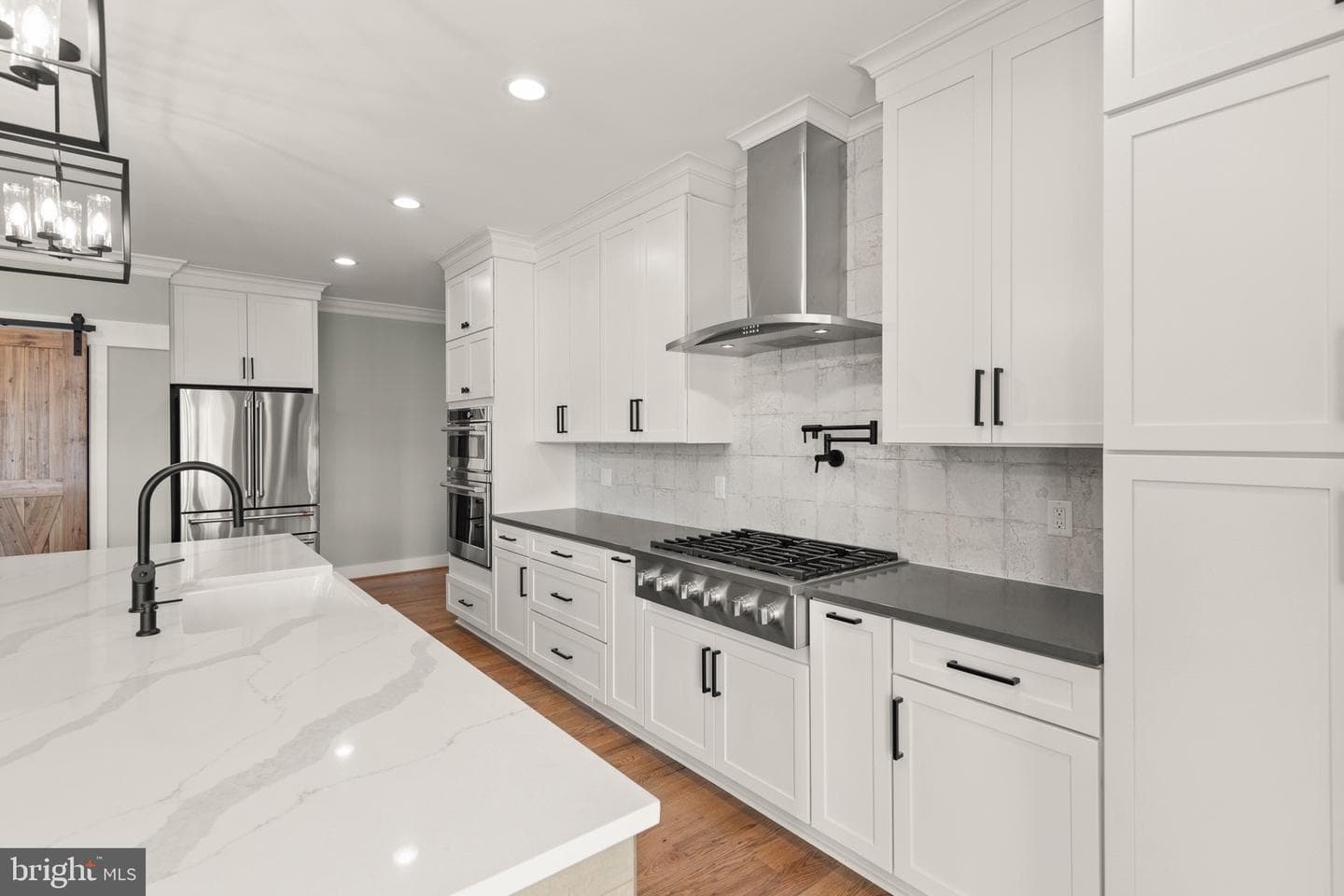 303 Summerfield Drive photo 8