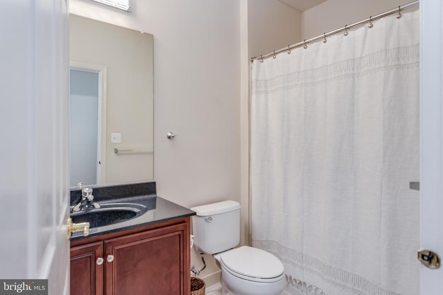 111 Heath Court photo 43