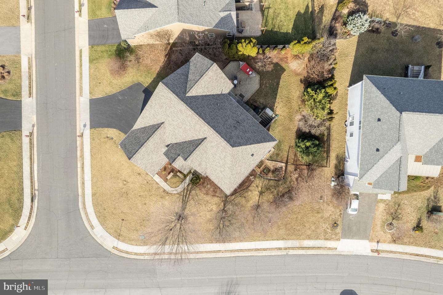 111 Heath Court photo 47