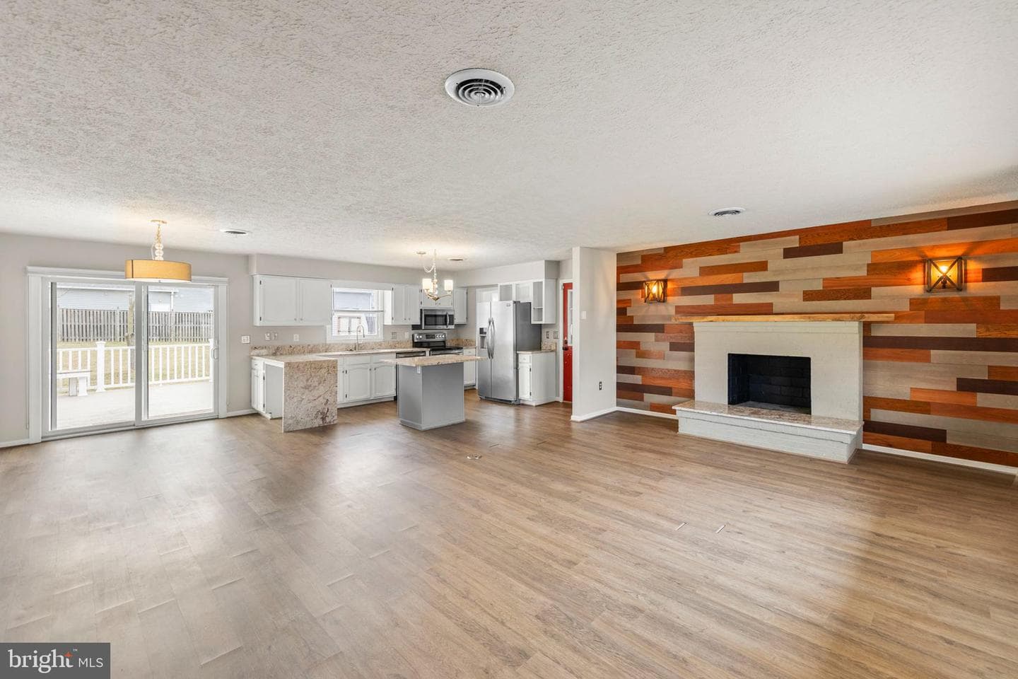 102 Westmoreland Drive photo 4