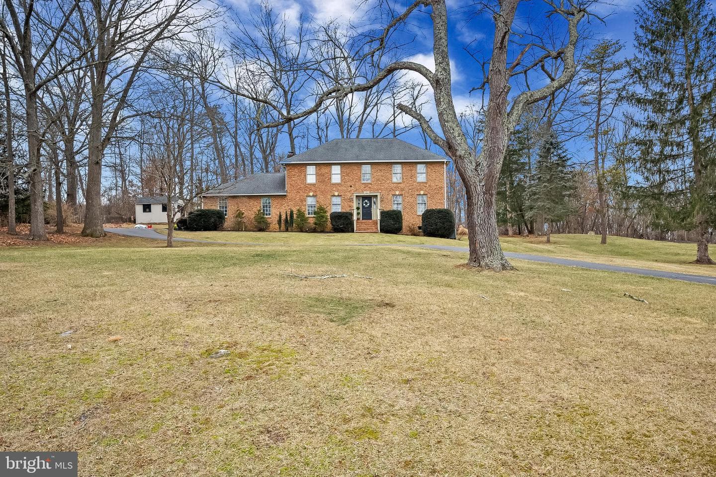 106 Launchris Drive photo 3