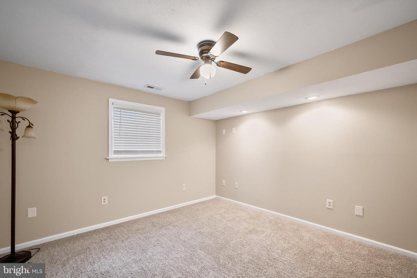 106 Launchris Drive photo 31