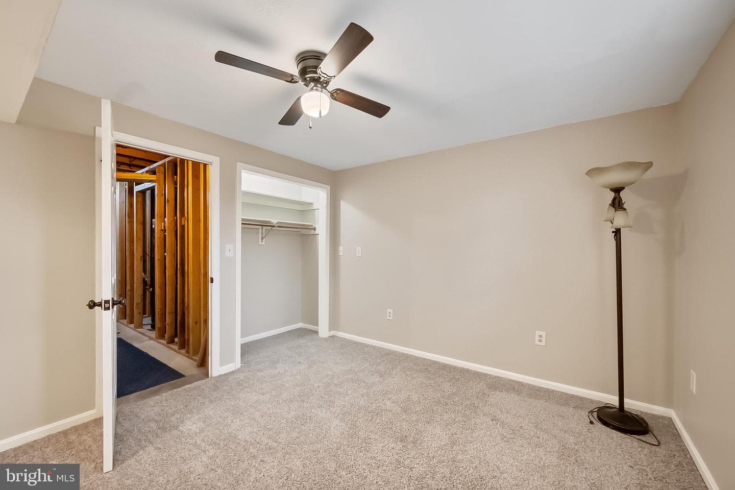 106 Launchris Drive photo 32