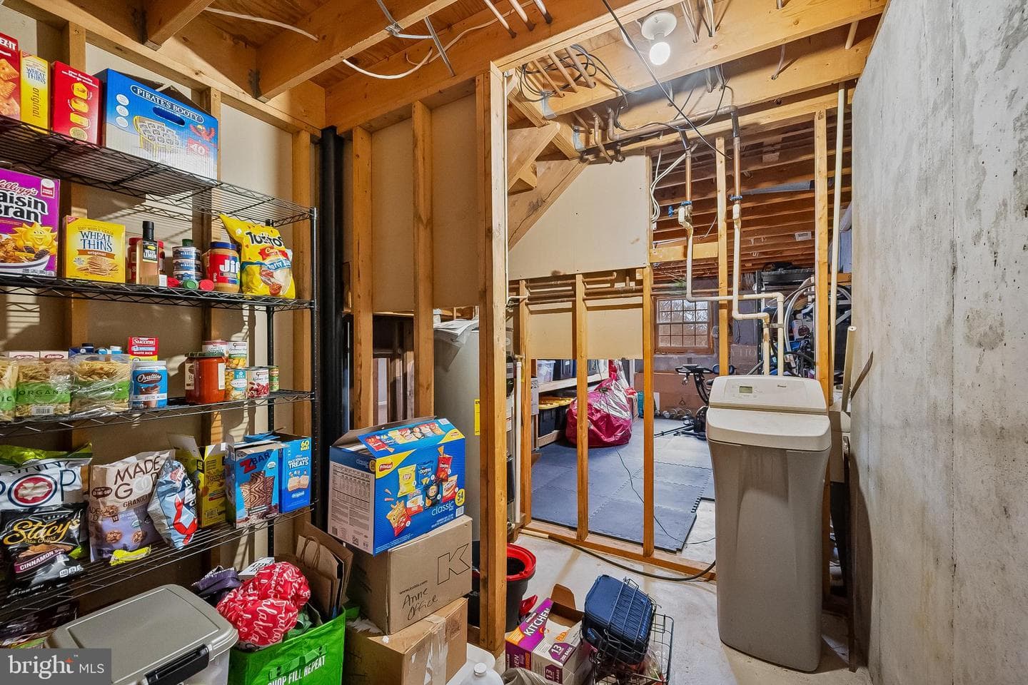 106 Launchris Drive photo 35