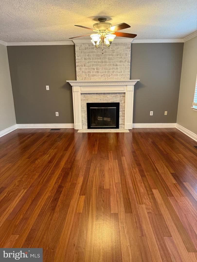 106 Launchris Drive photo 6