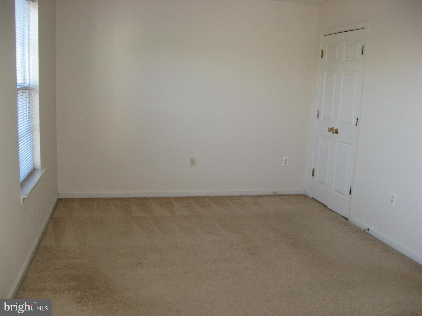 200 Surrey Club Lane photo 11