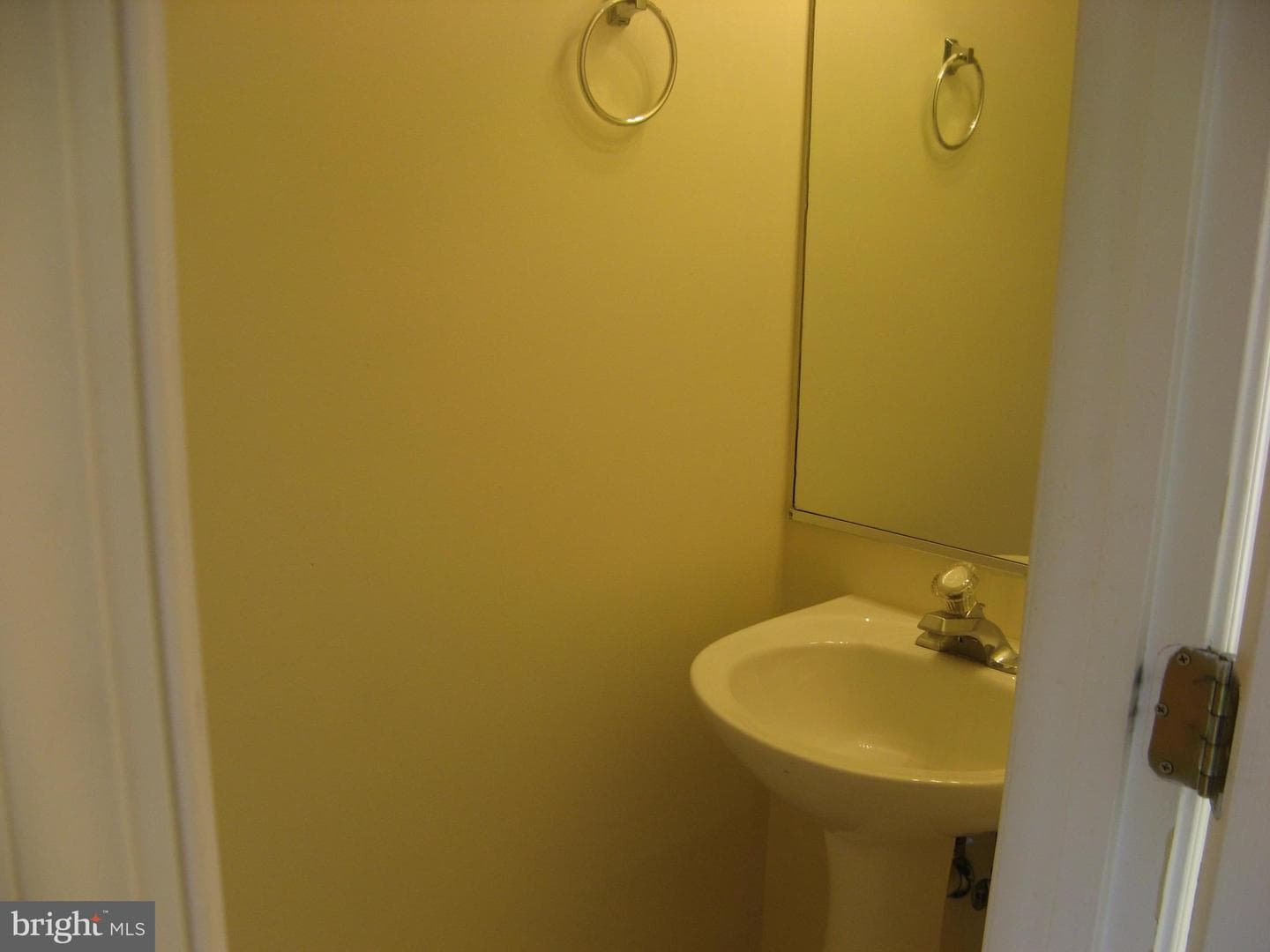 200 Surrey Club Lane photo 7