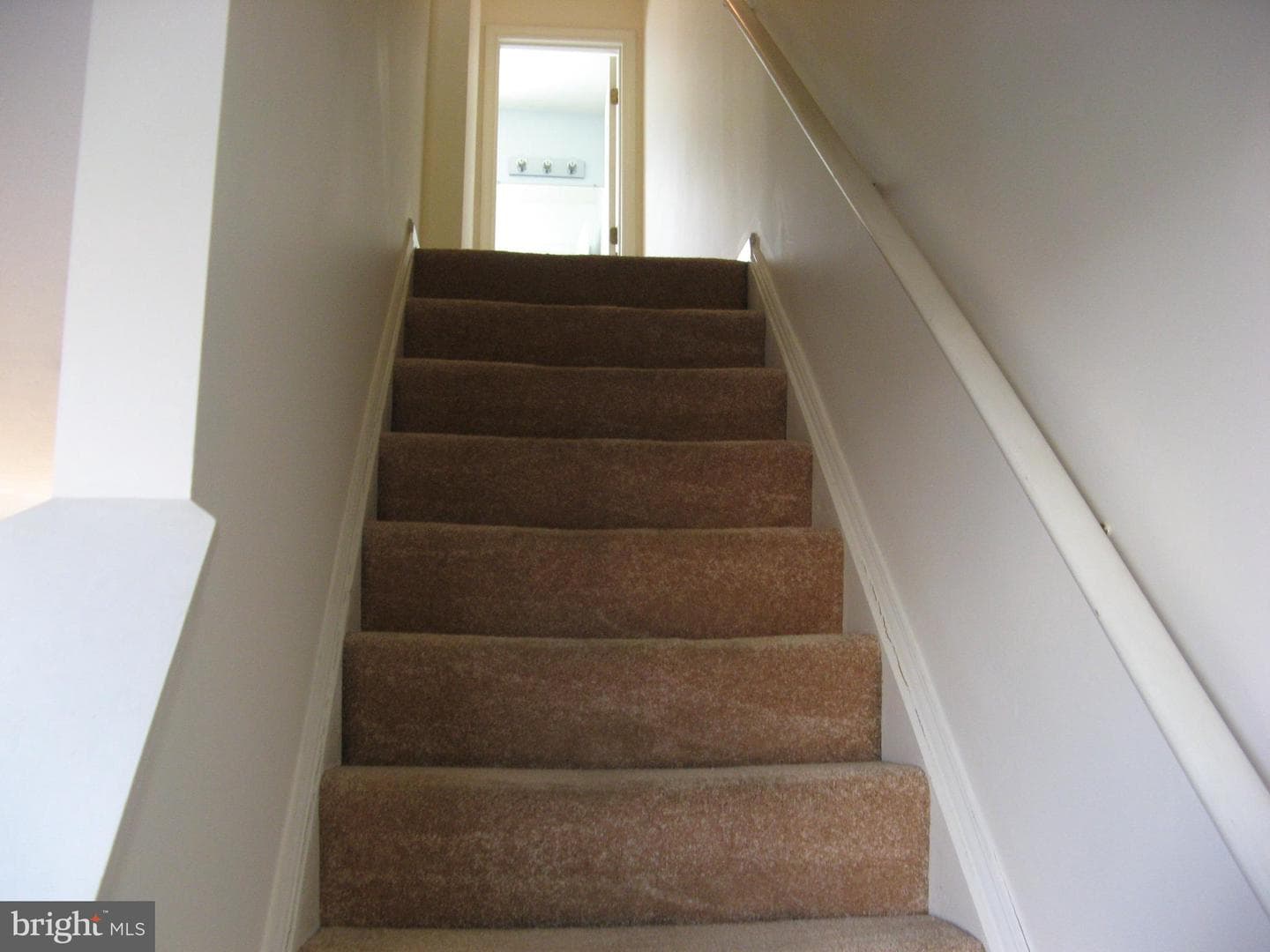 200 Surrey Club Lane photo 8