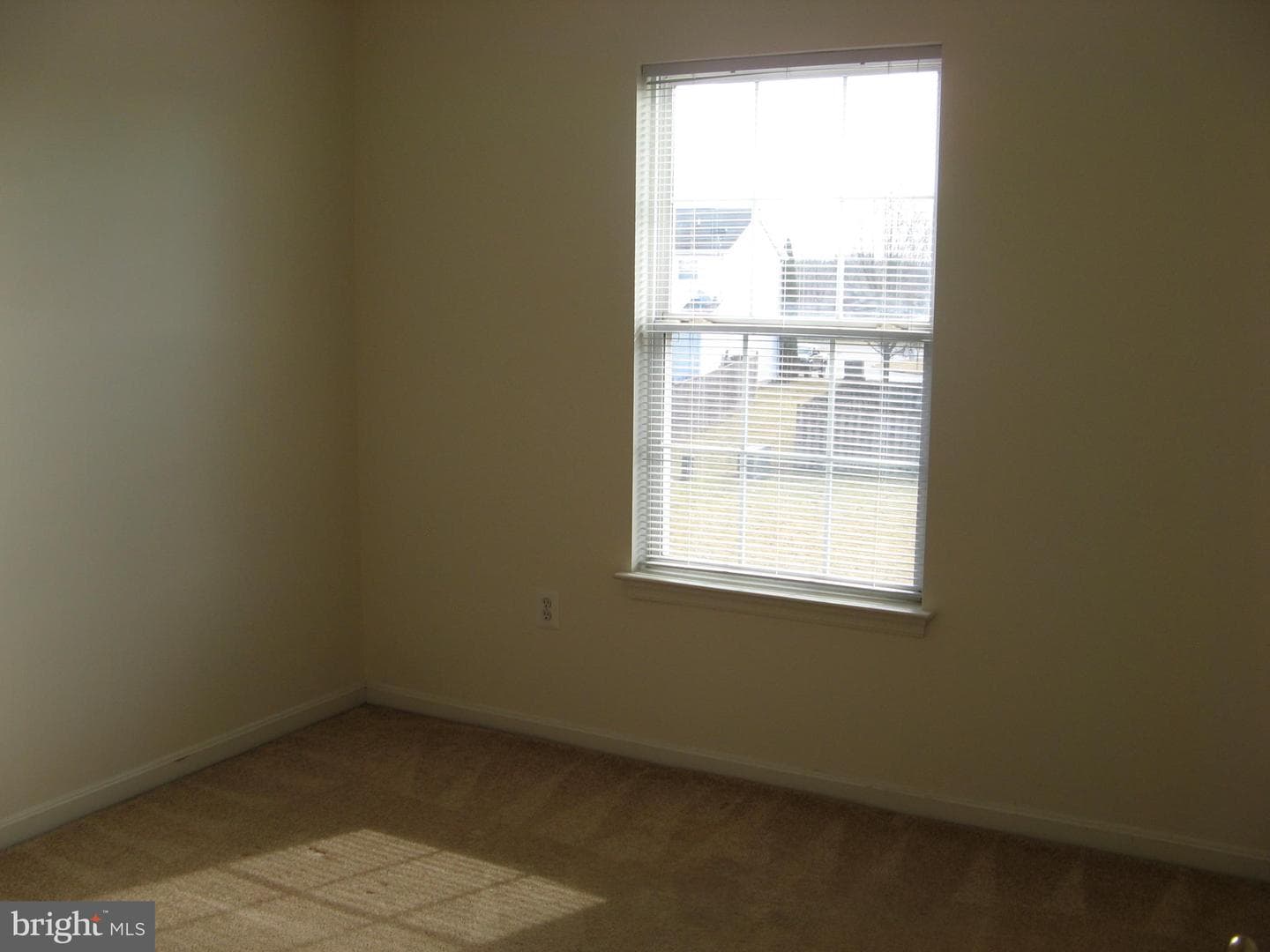 200 Surrey Club Lane photo 9