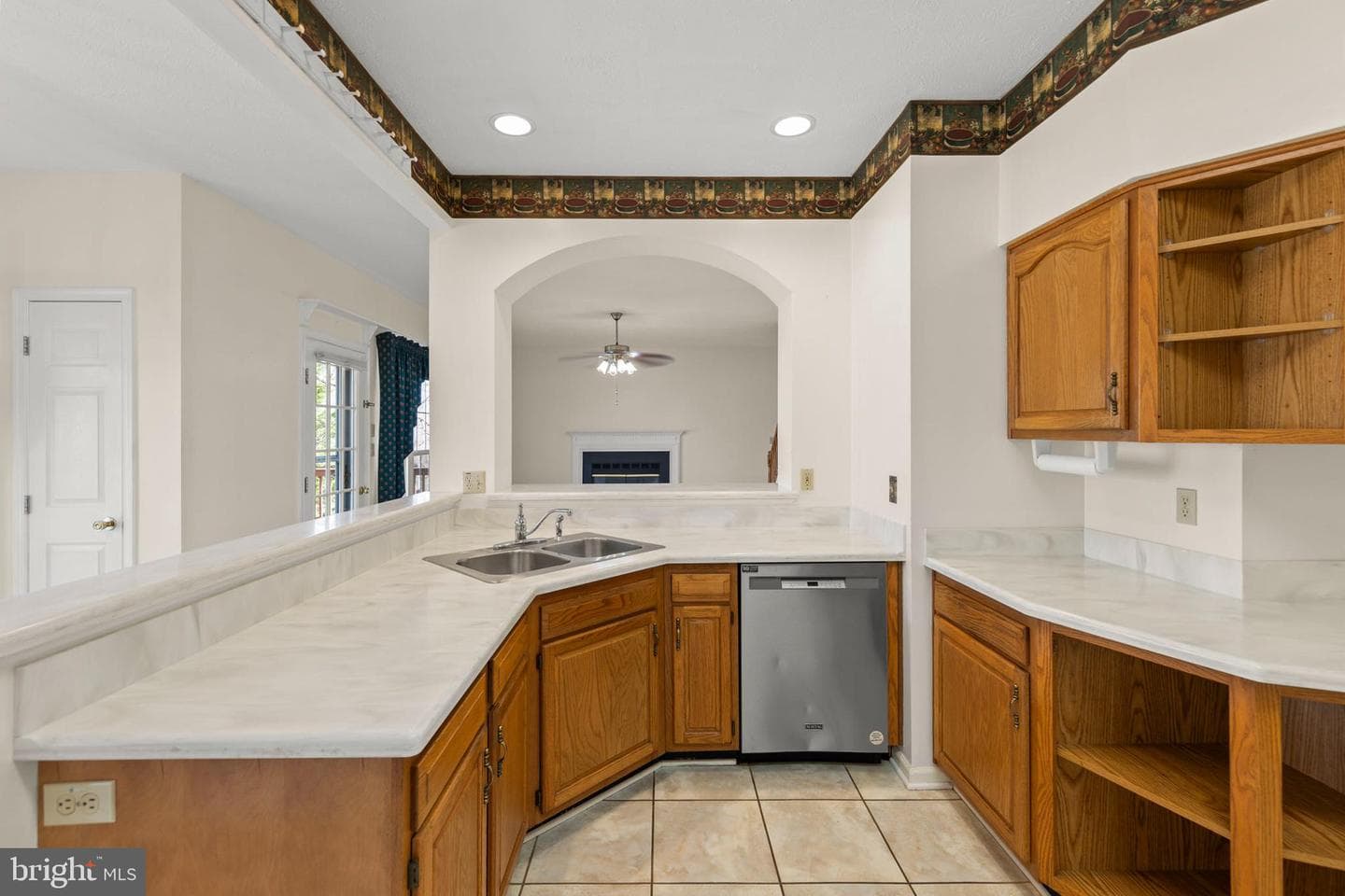 207 Cavalry Drive photo 11