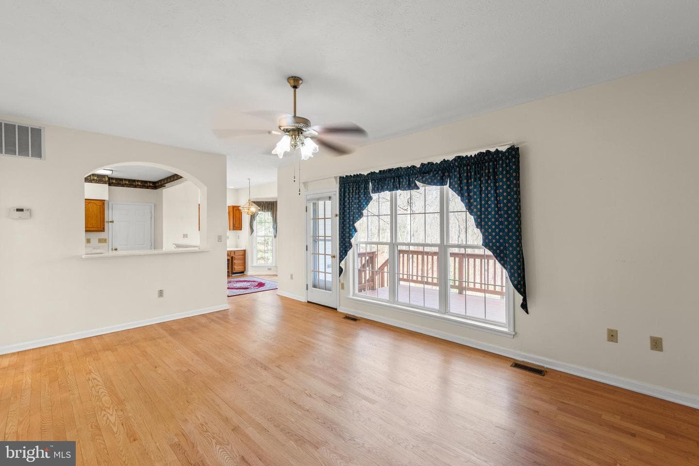 207 Cavalry Drive photo 18
