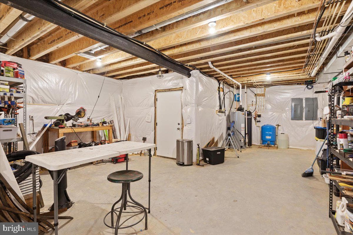 810 Huttle Road photo 45