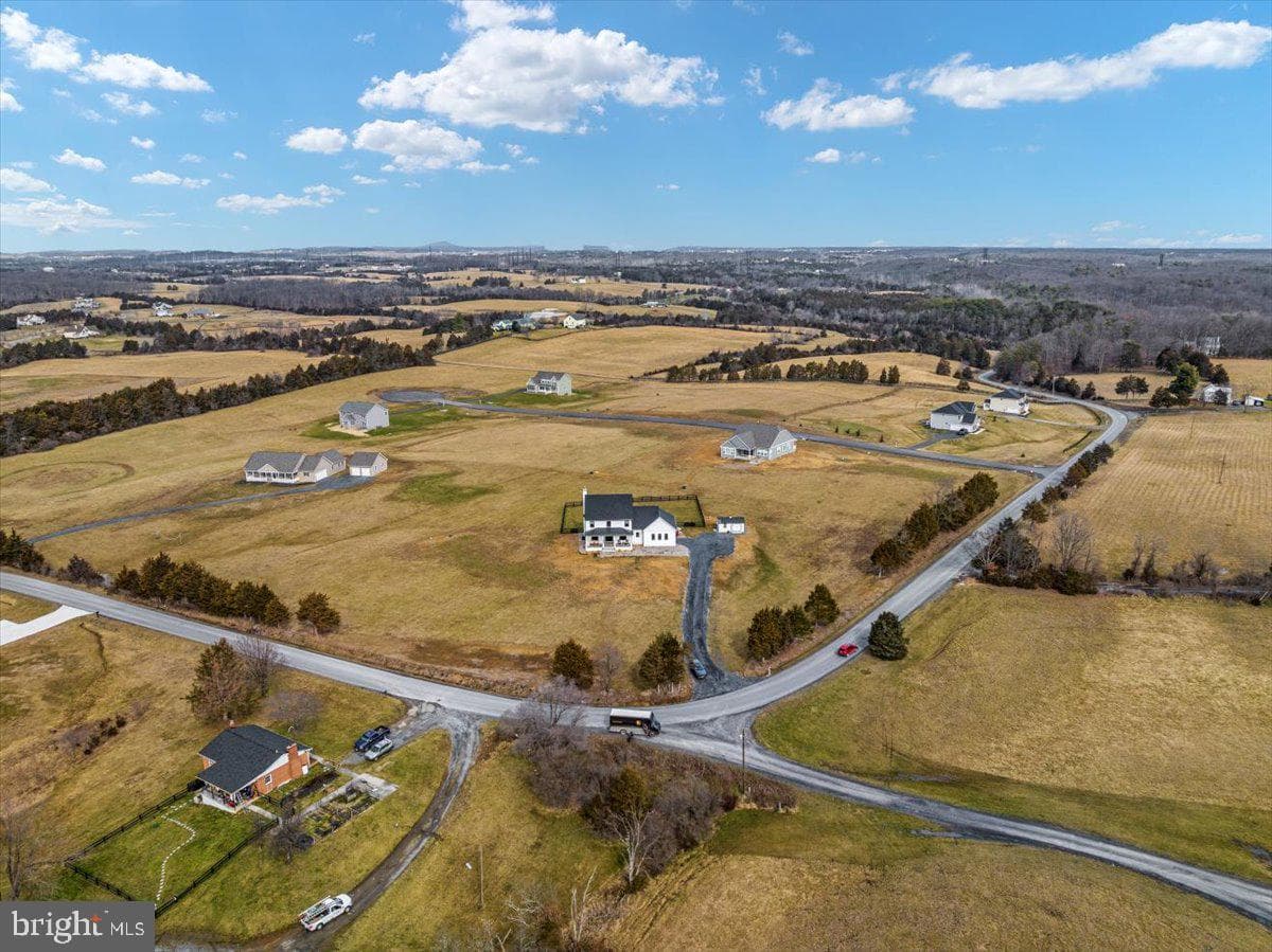 810 Huttle Road photo 48