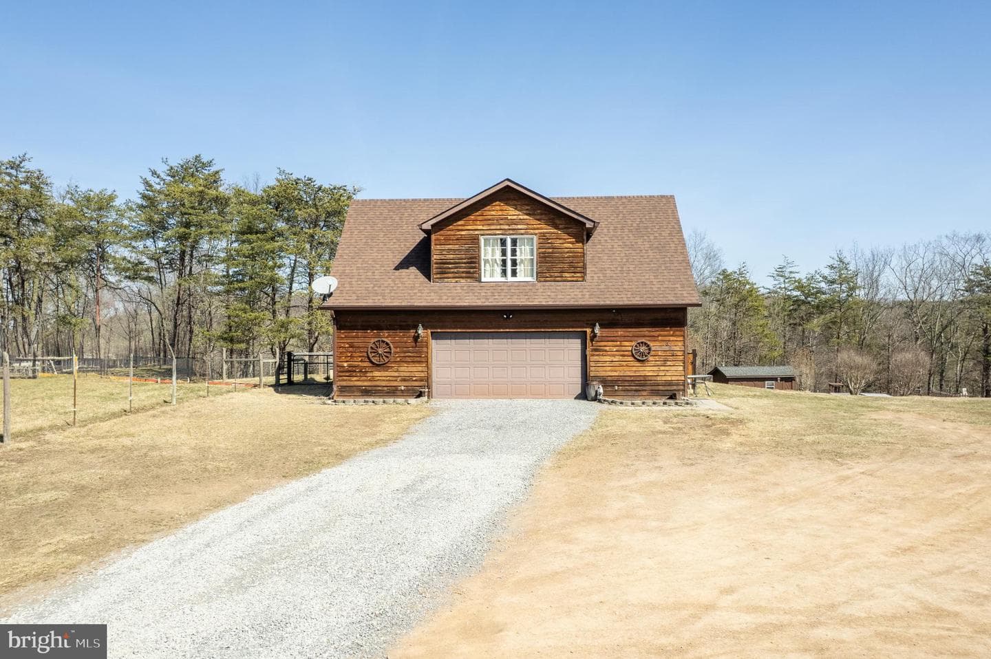 320 Adams Road photo 2