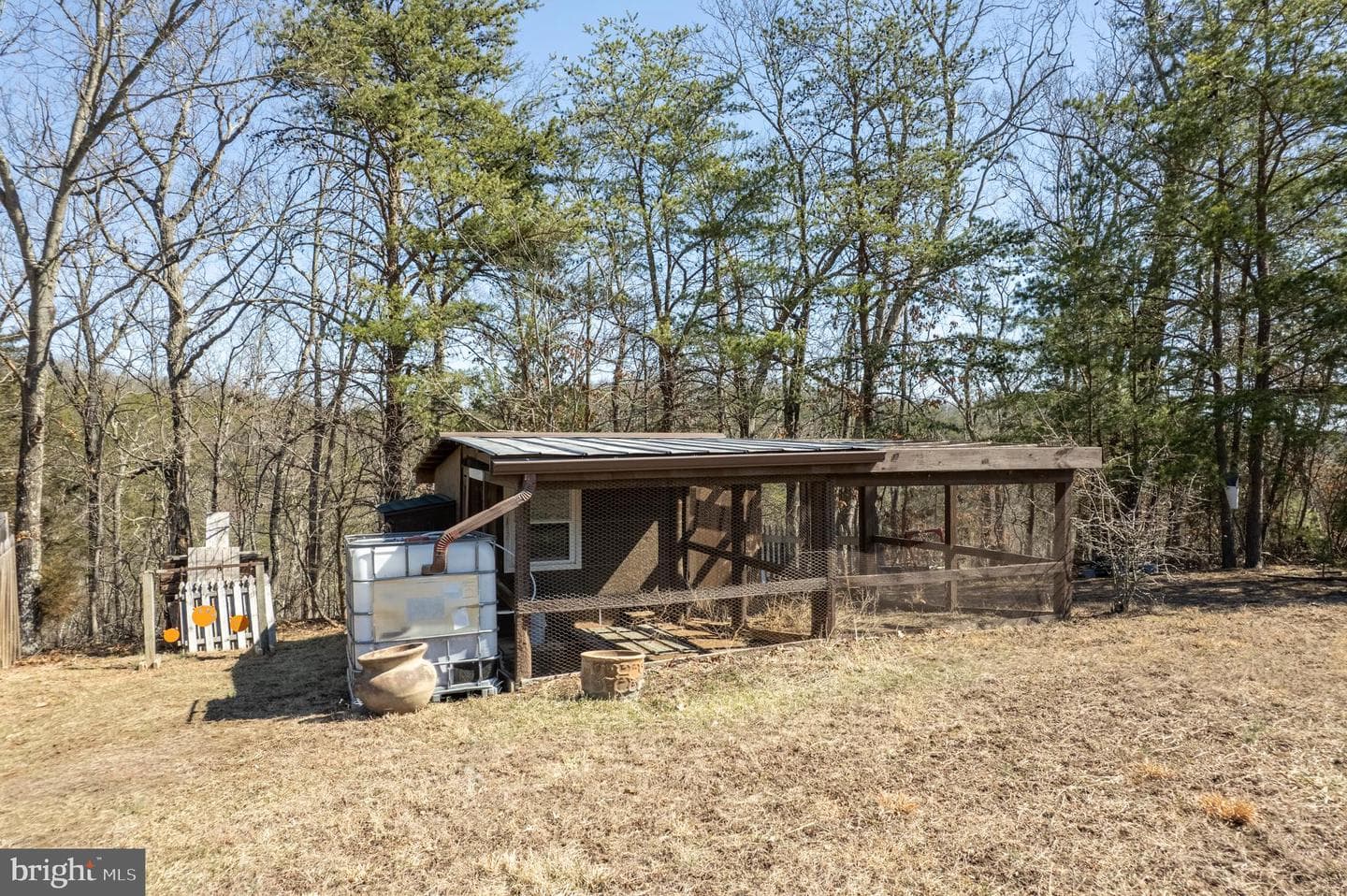 320 Adams Road photo 21
