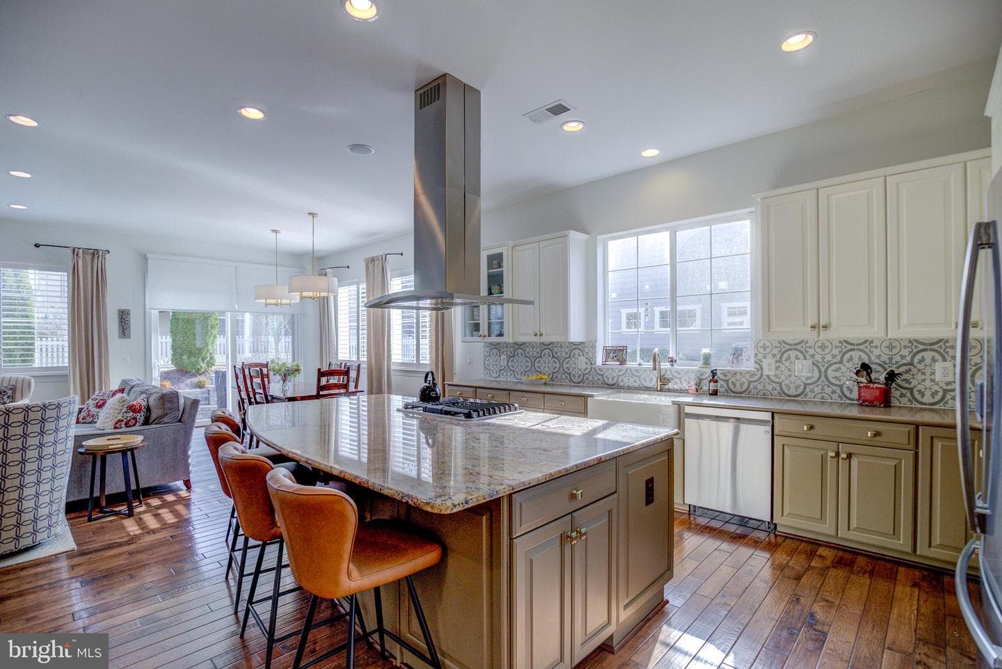 102 Harvester Drive photo 10