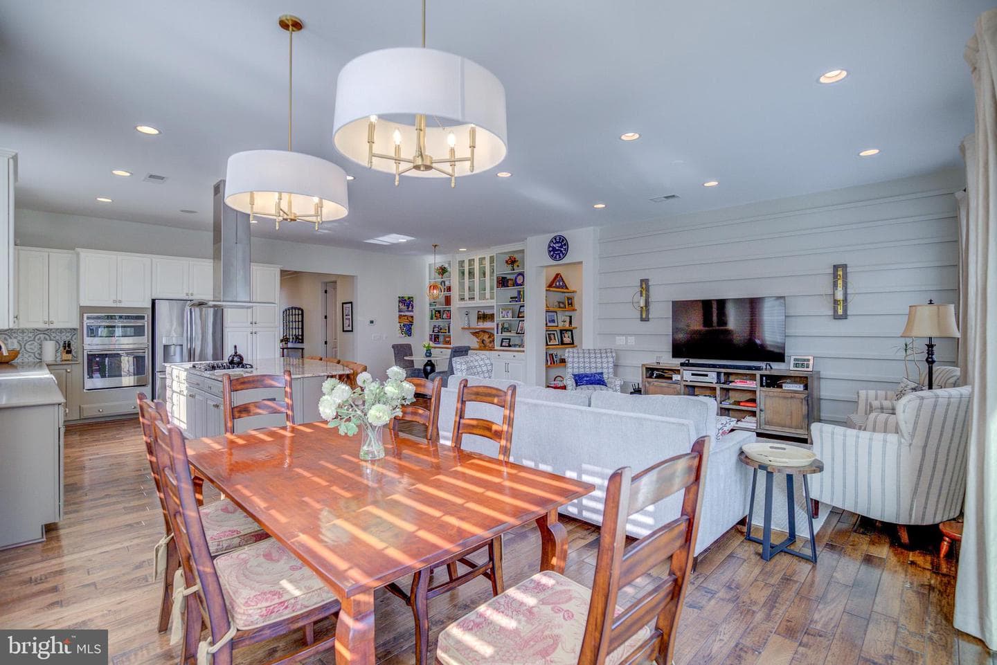 102 Harvester Drive photo 13