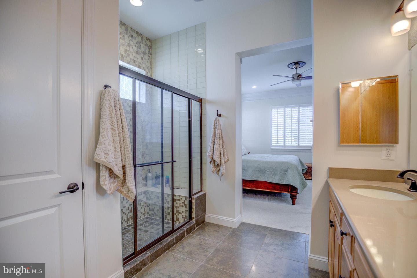 102 Harvester Drive photo 19