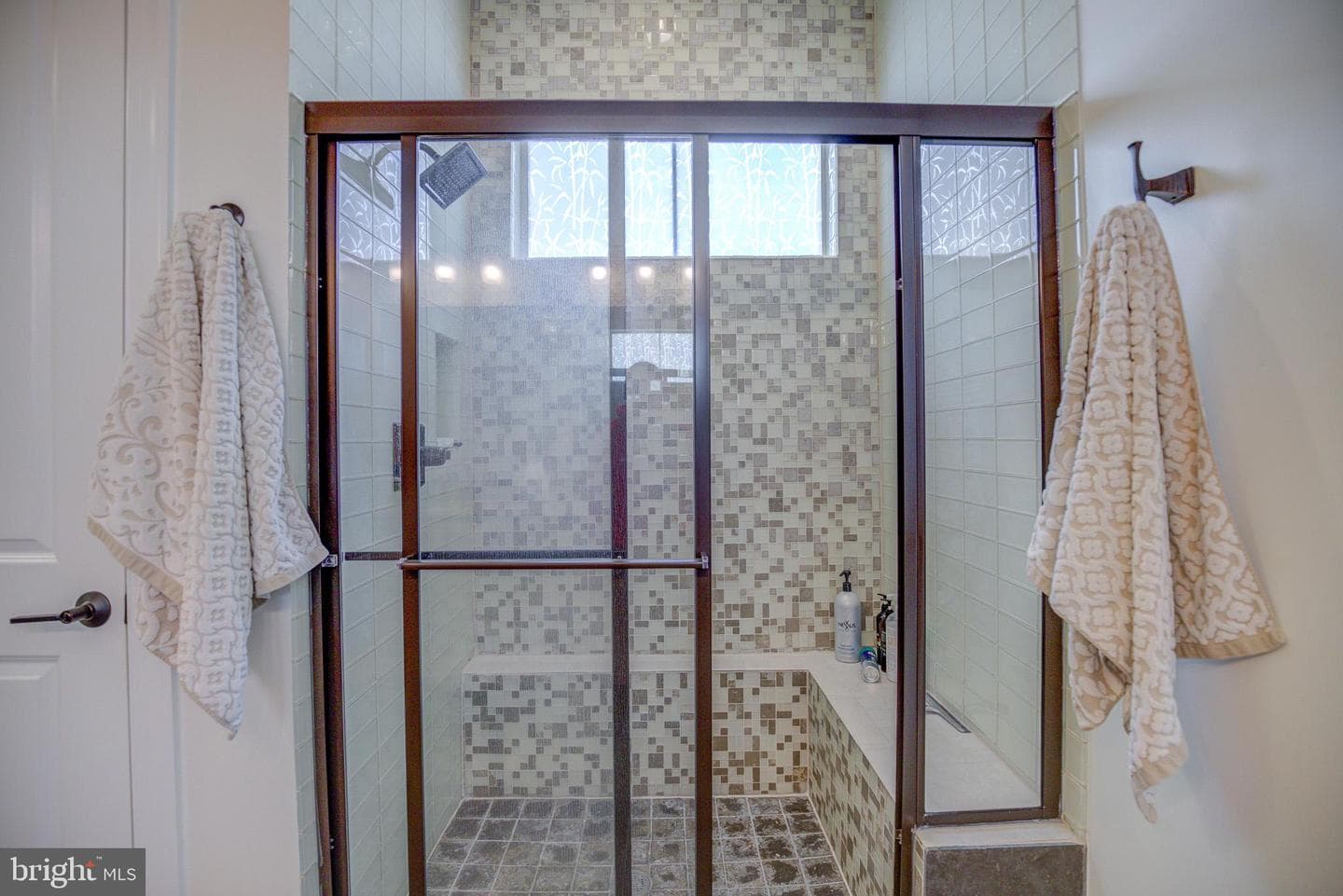 102 Harvester Drive photo 20