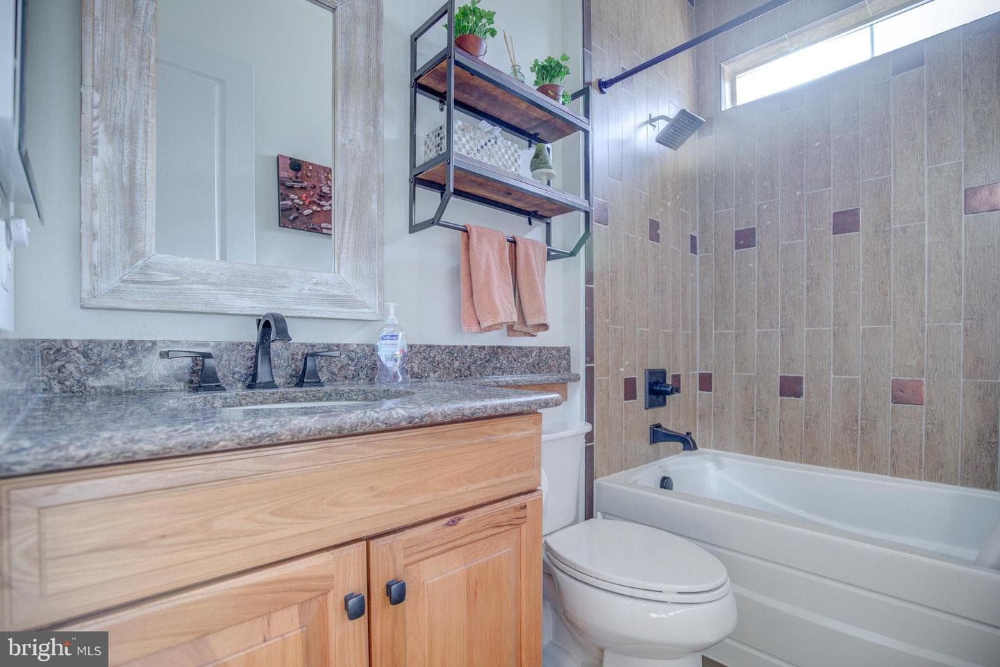 102 Harvester Drive photo 25