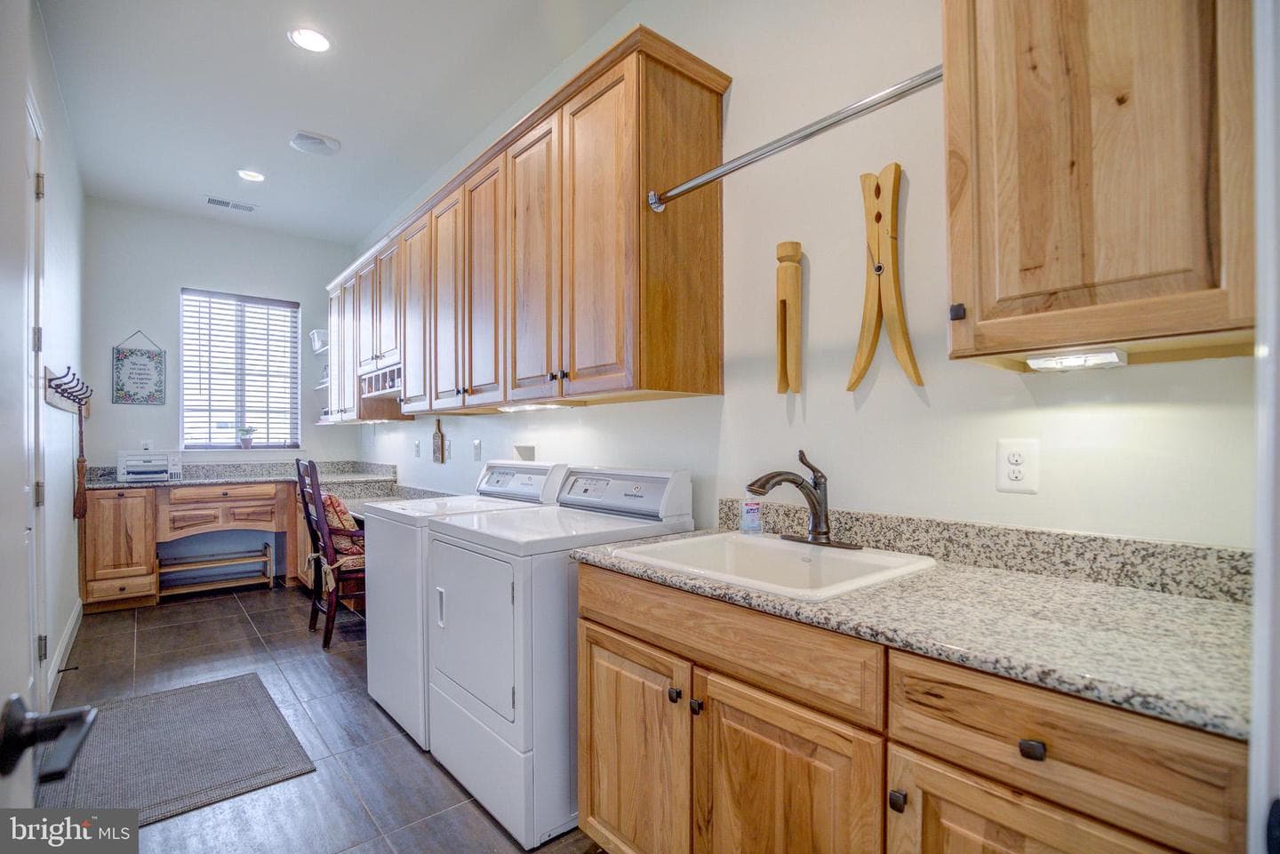 102 Harvester Drive photo 26