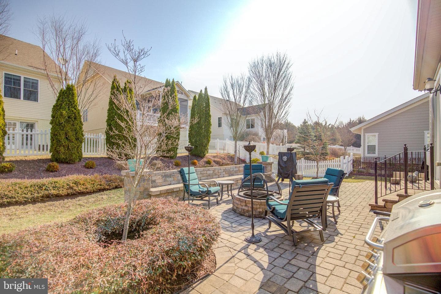 102 Harvester Drive photo 44