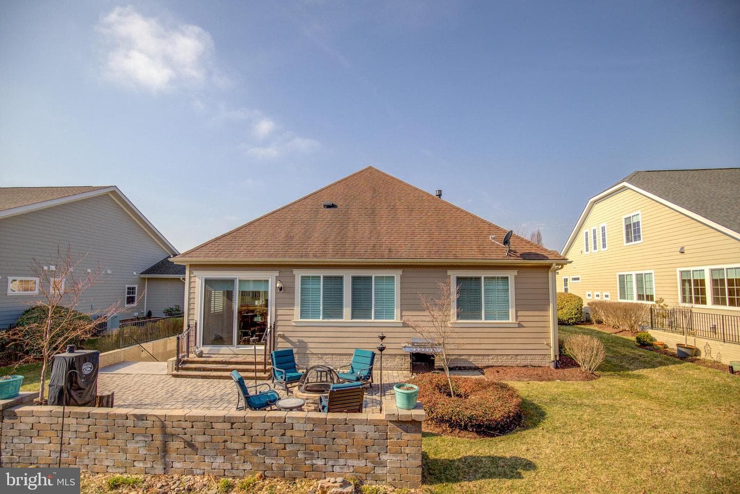 102 Harvester Drive photo 45