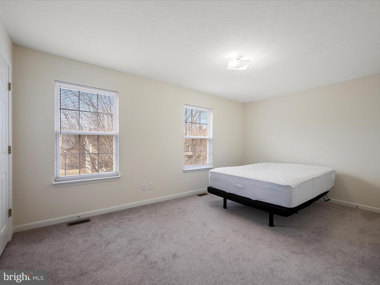 441 Ridgefield Avenue photo 18