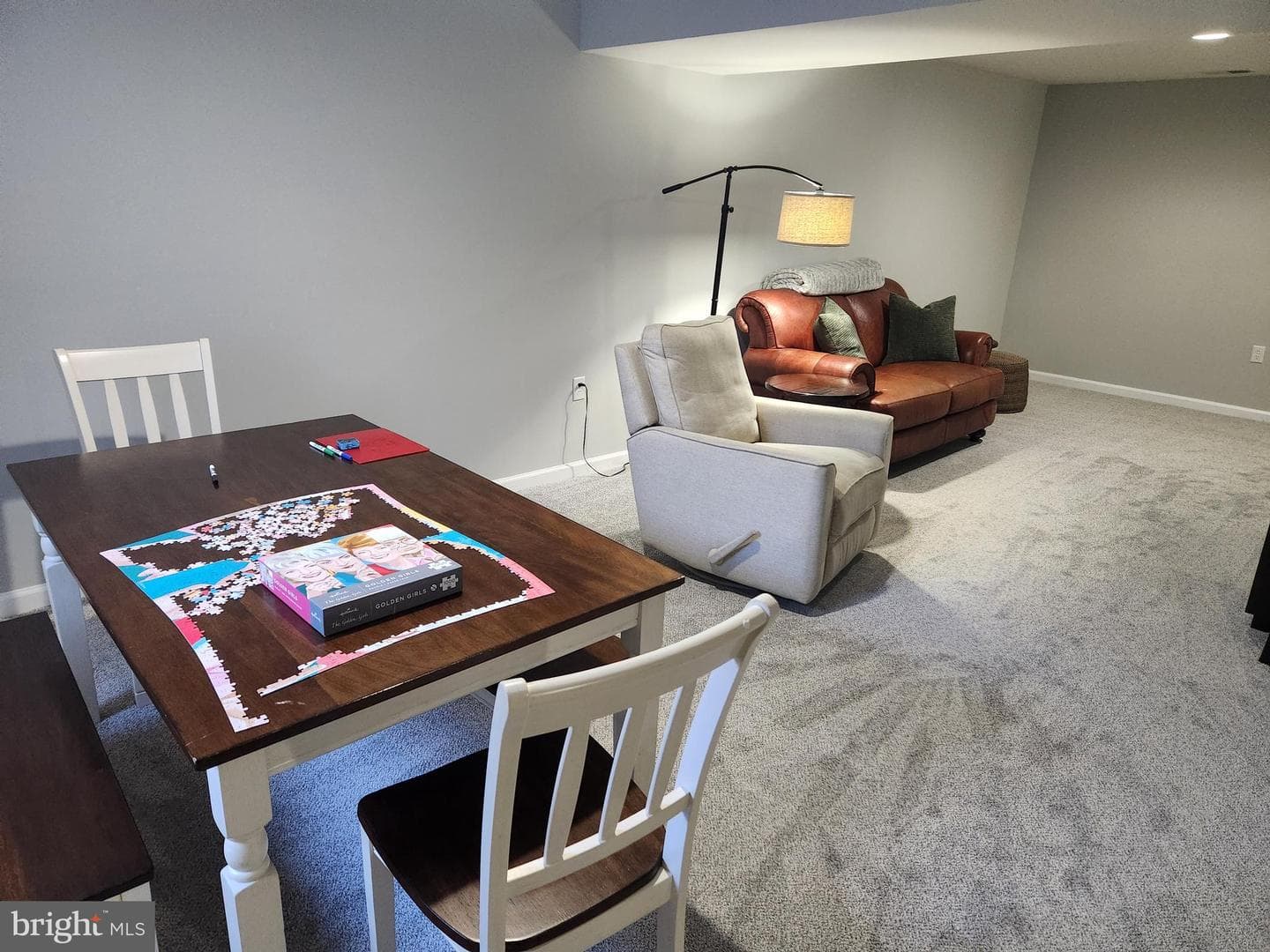 121 Sovereign Court photo 35