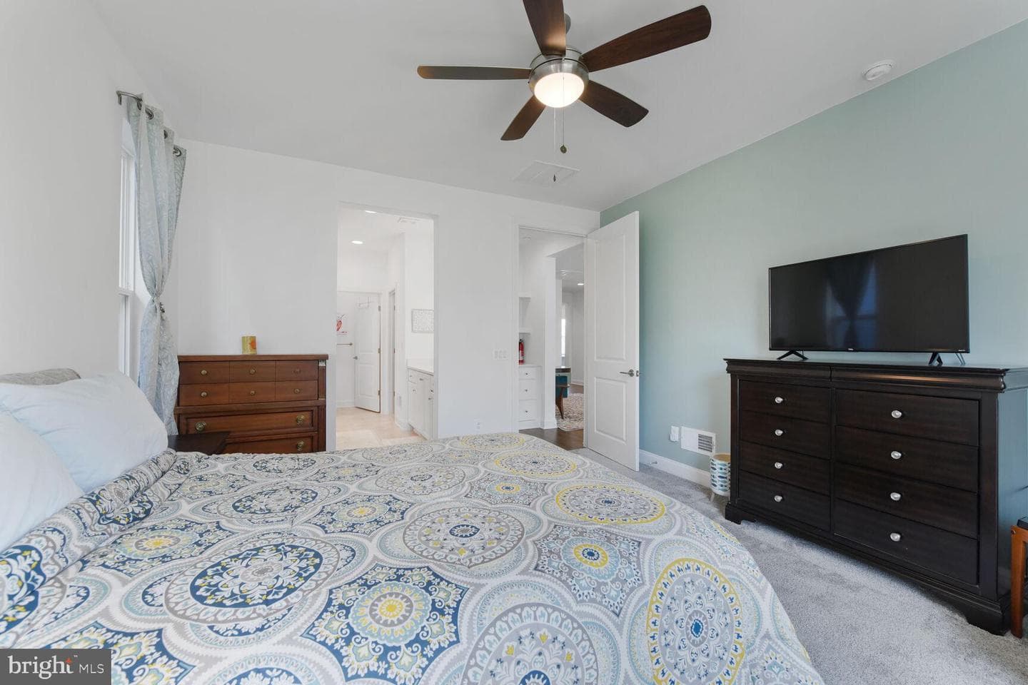 125 Cowbird Street photo 13