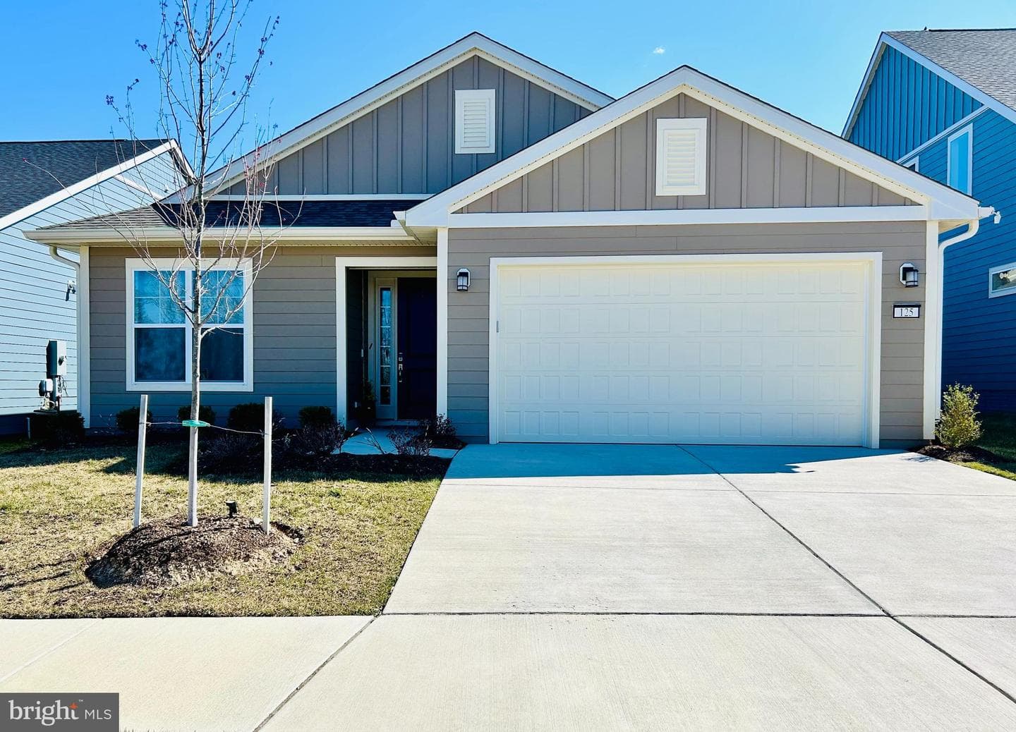 125 Cowbird Street photo 2