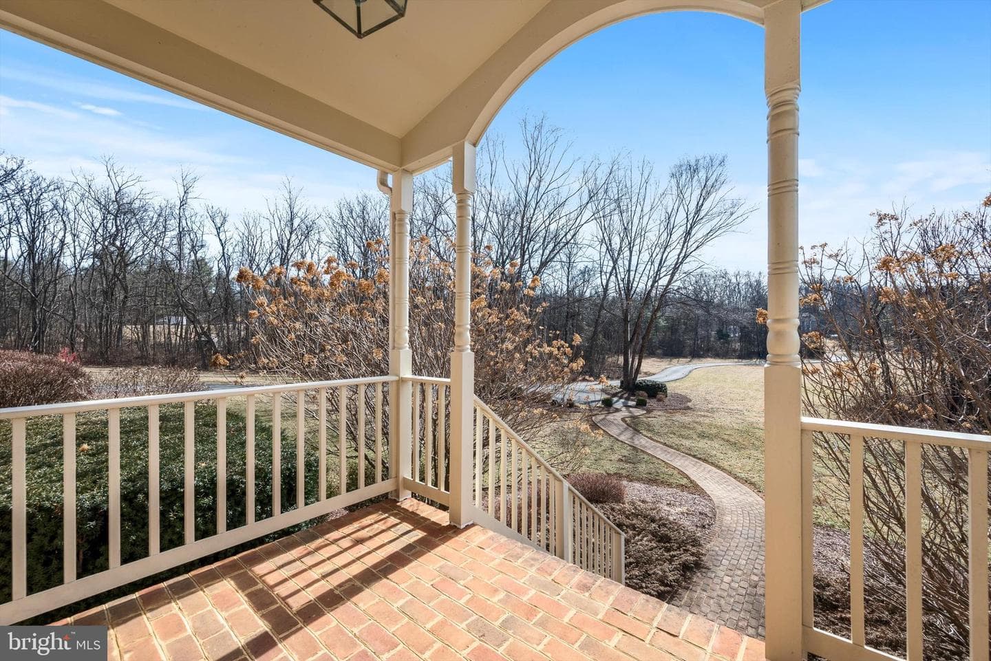 304 Longview Lane photo 8