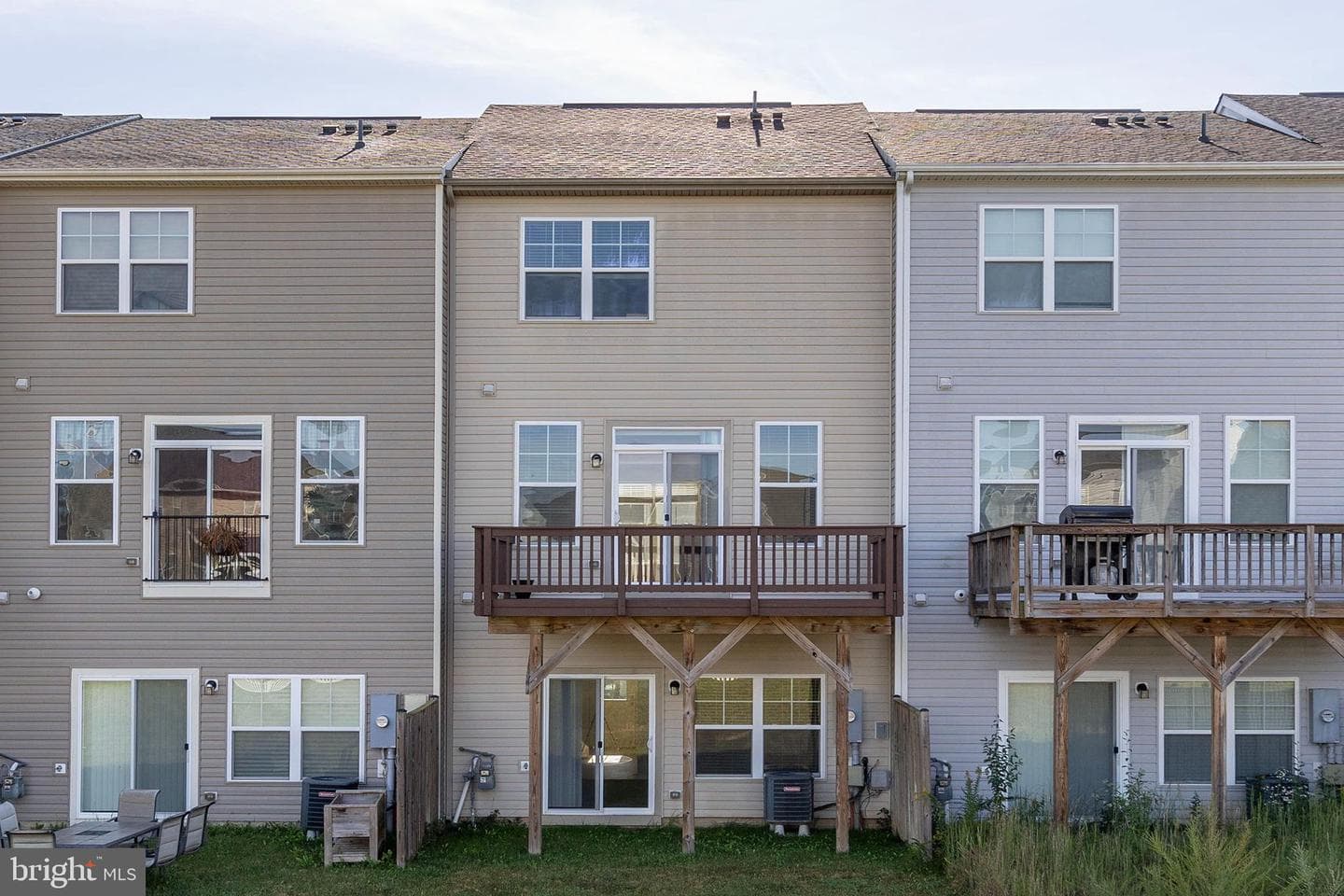 107 Fading Star Court photo 48