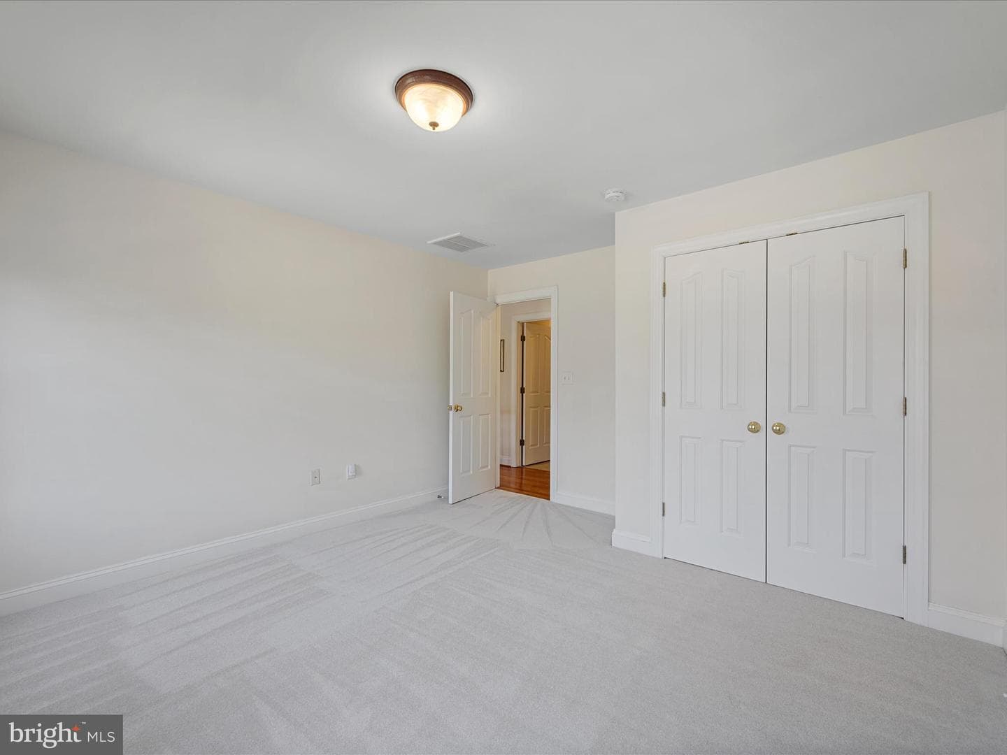 125 Killaney Court photo 37