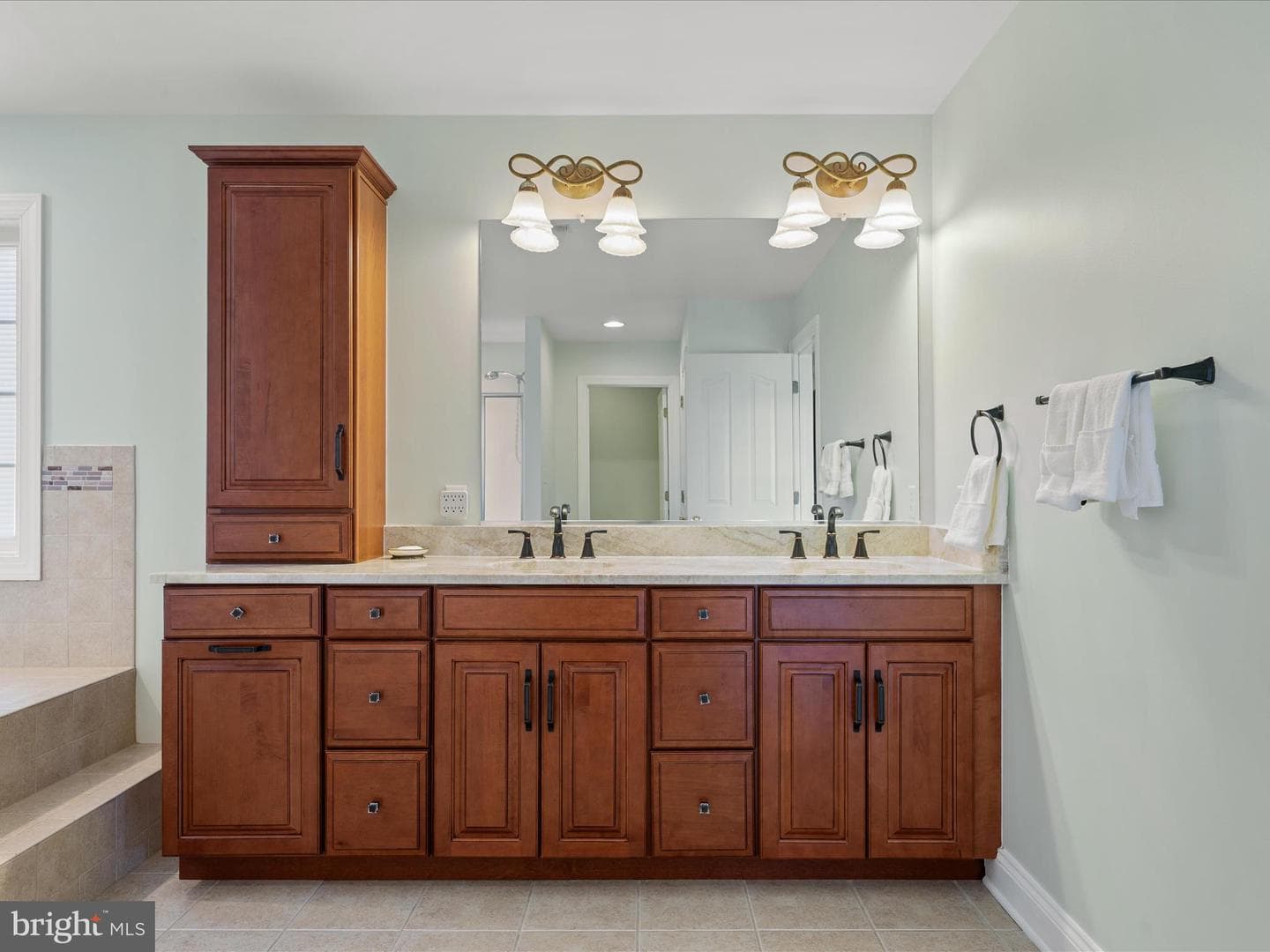125 Killaney Court photo 44