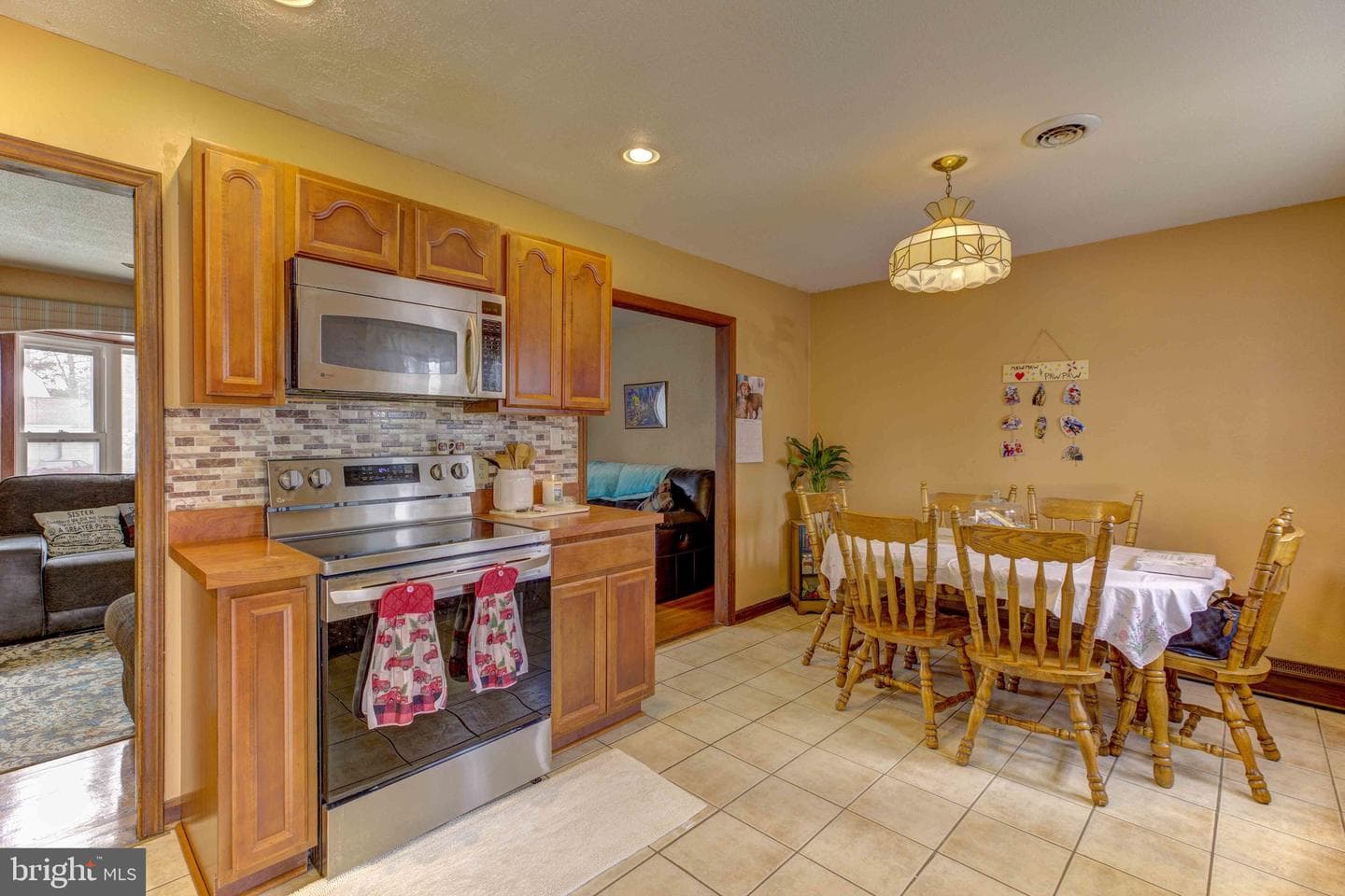 128 Country Club Circle photo 12
