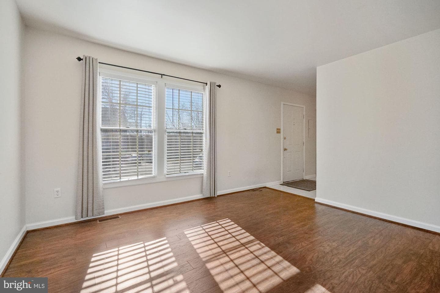 714 Emily Lane photo 11