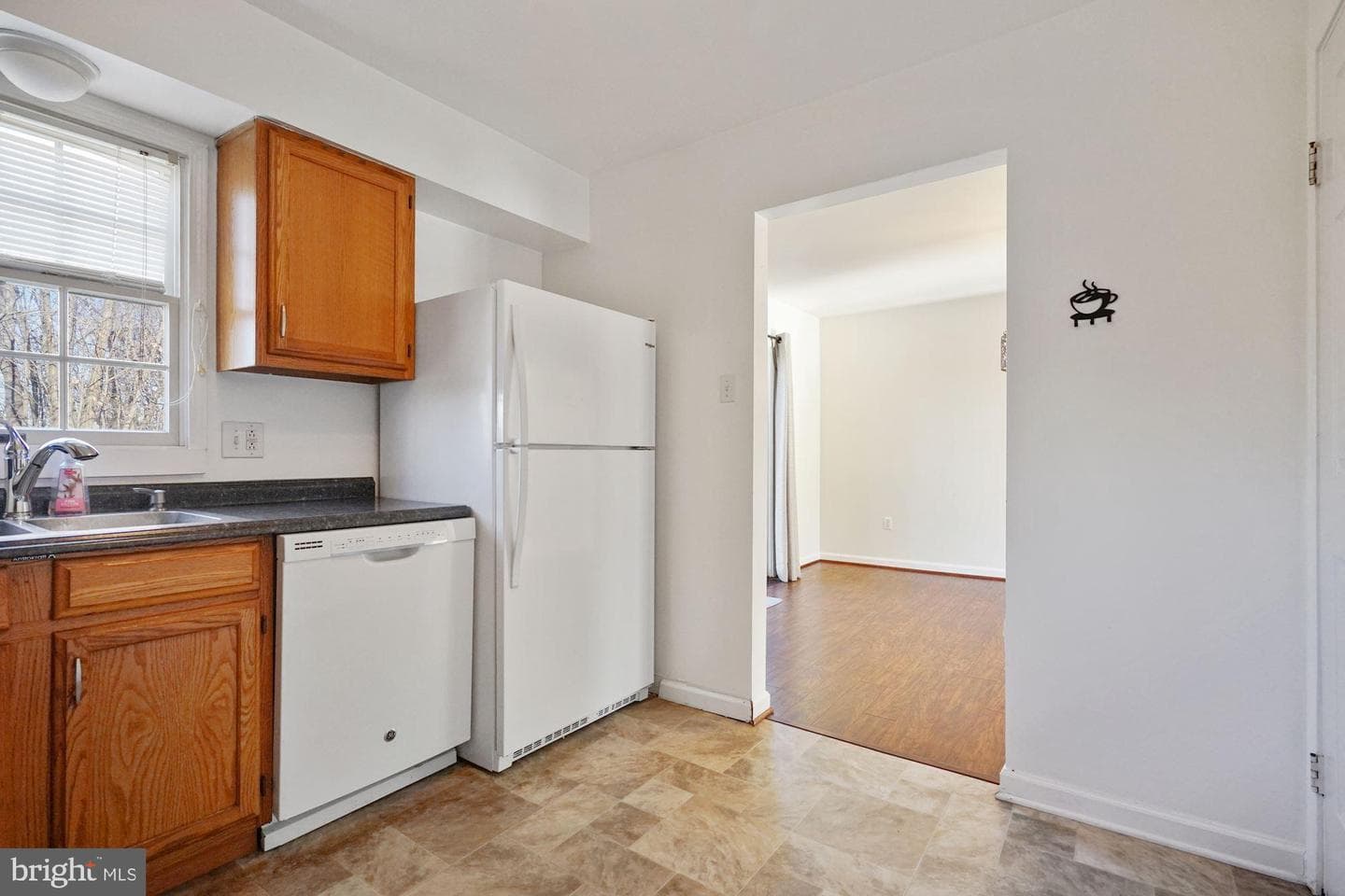 714 Emily Lane photo 6