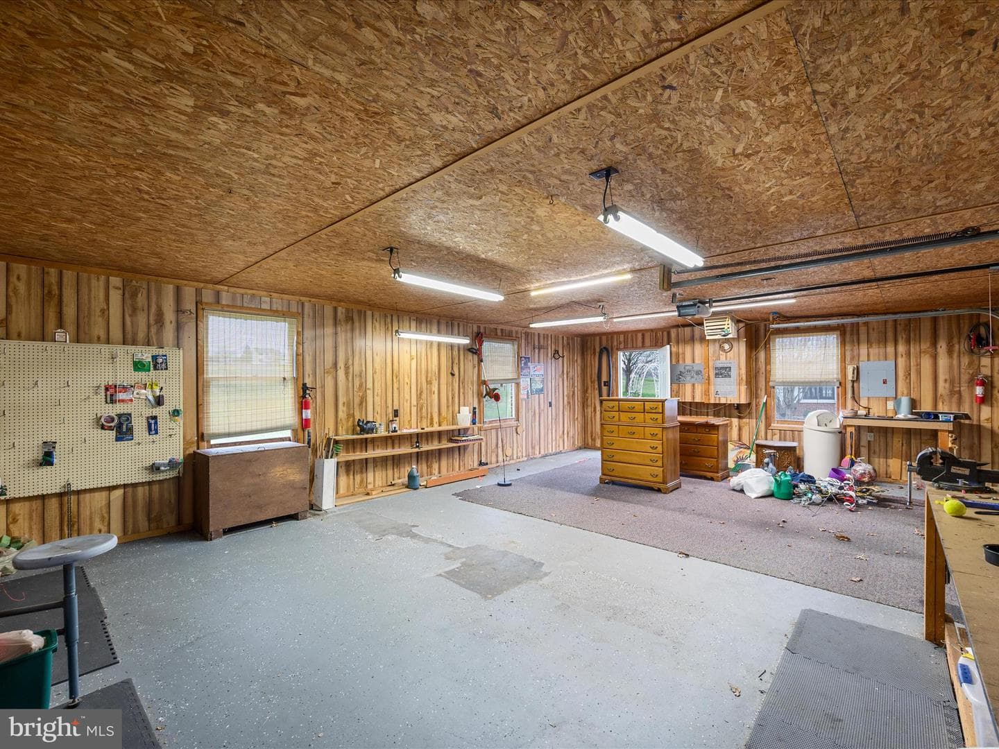 5321 Middle Road photo 47