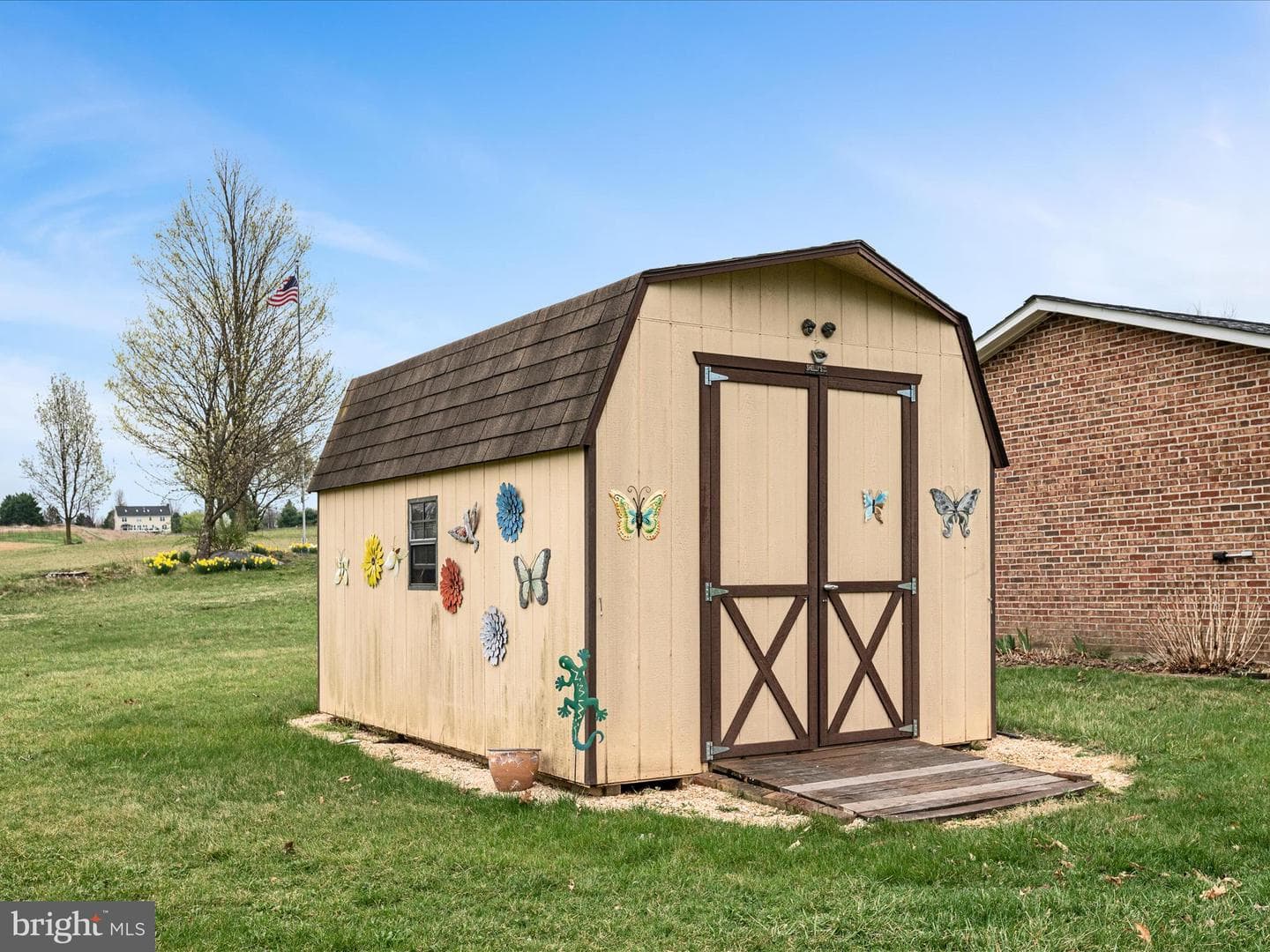 5321 Middle Road photo 53