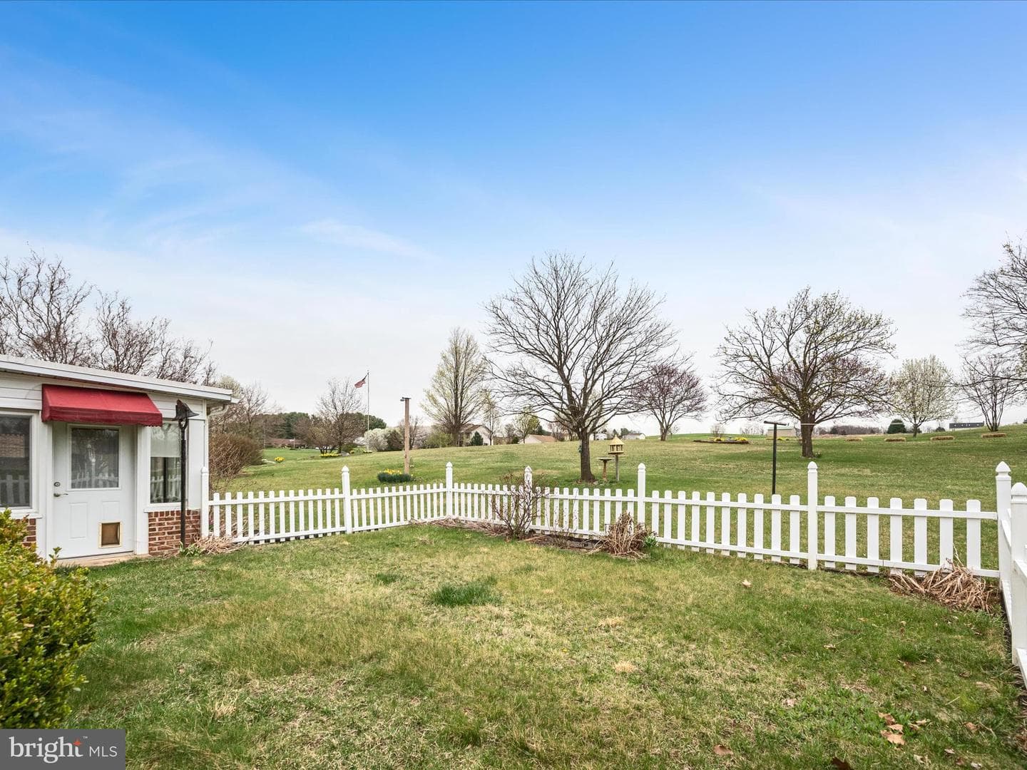 5321 Middle Road photo 57