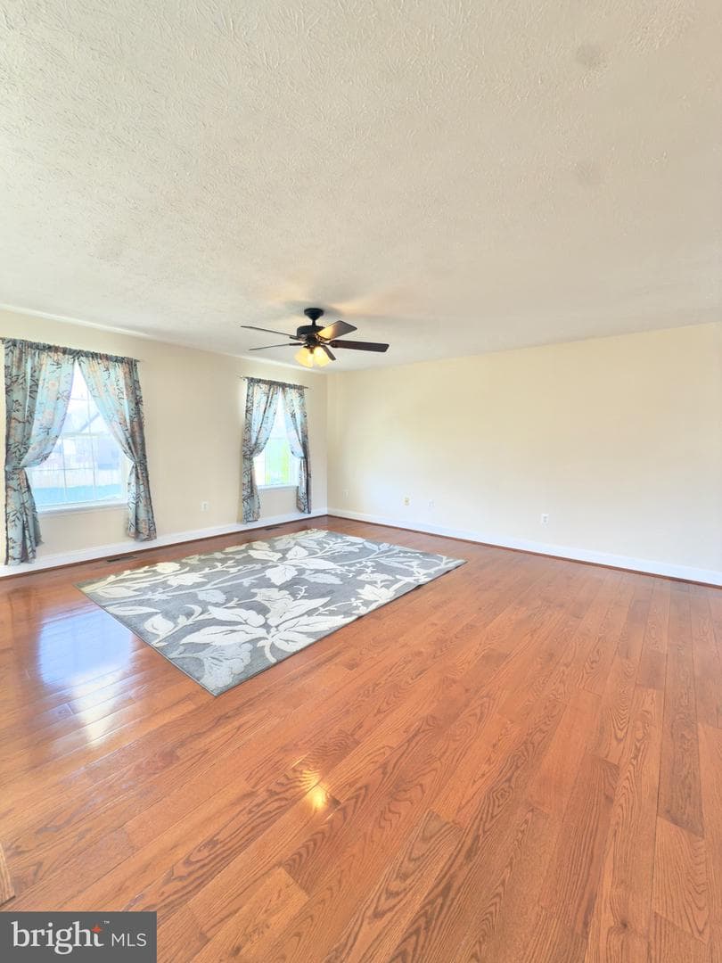 103 Charlton Road photo 18