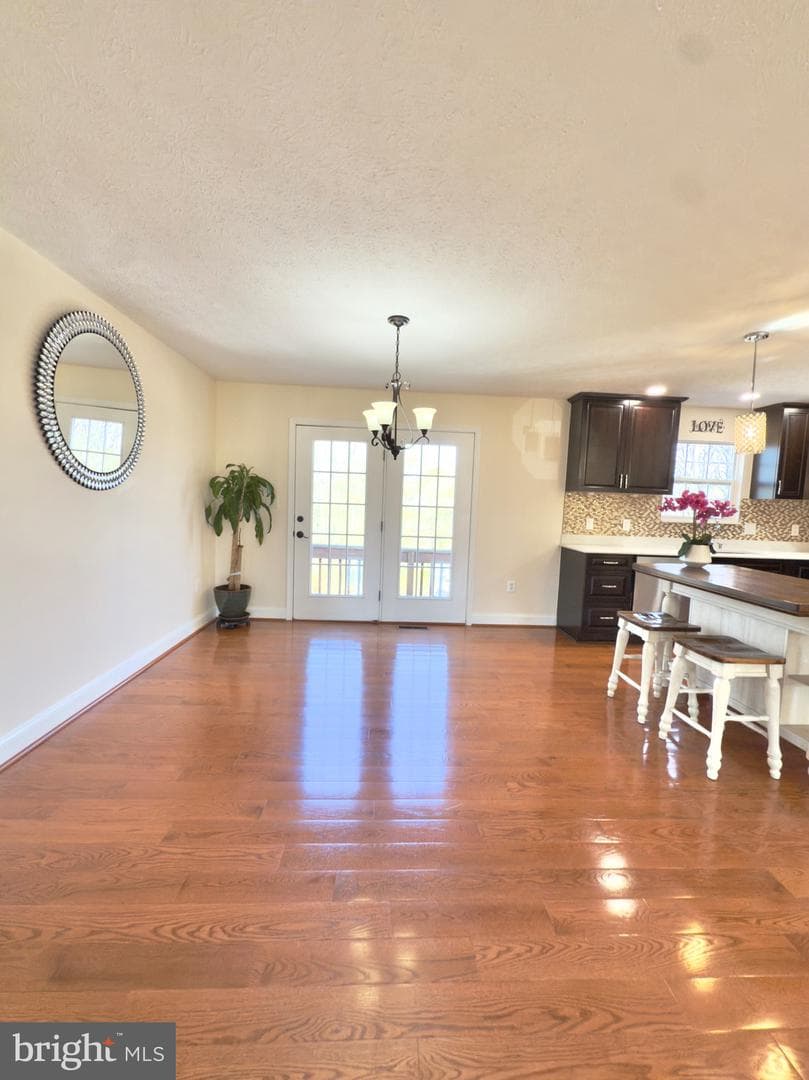 103 Charlton Road photo 19