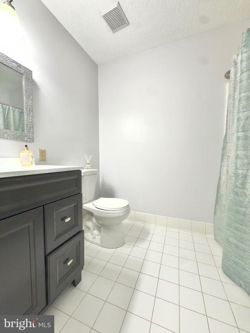 103 Charlton Road photo 29