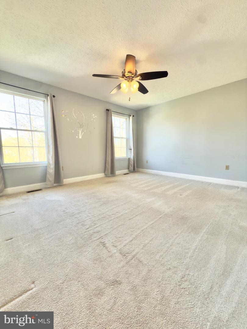 103 Charlton Road photo 34