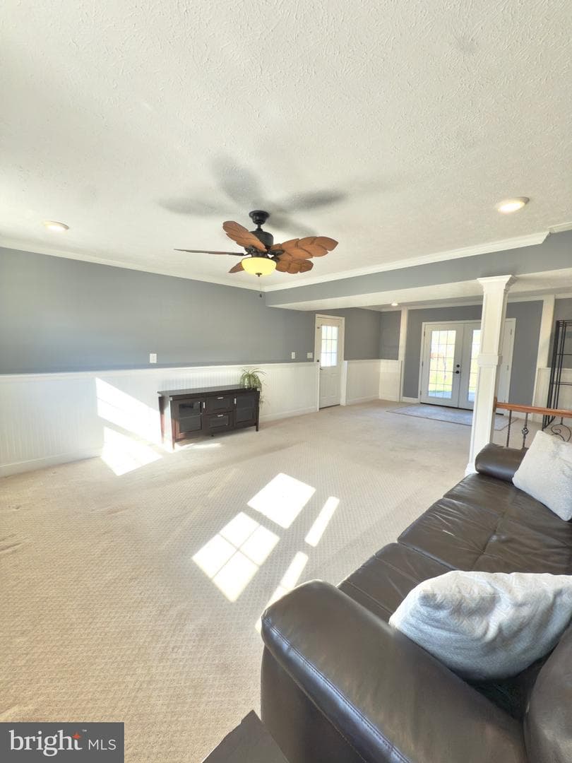 103 Charlton Road photo 40