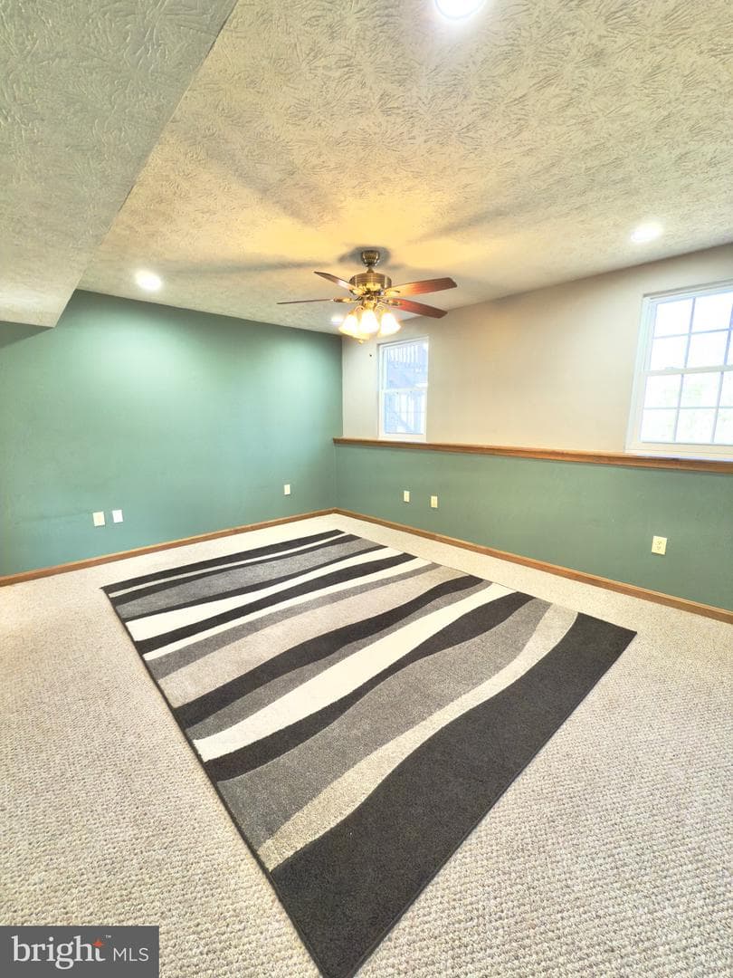 103 Charlton Road photo 45