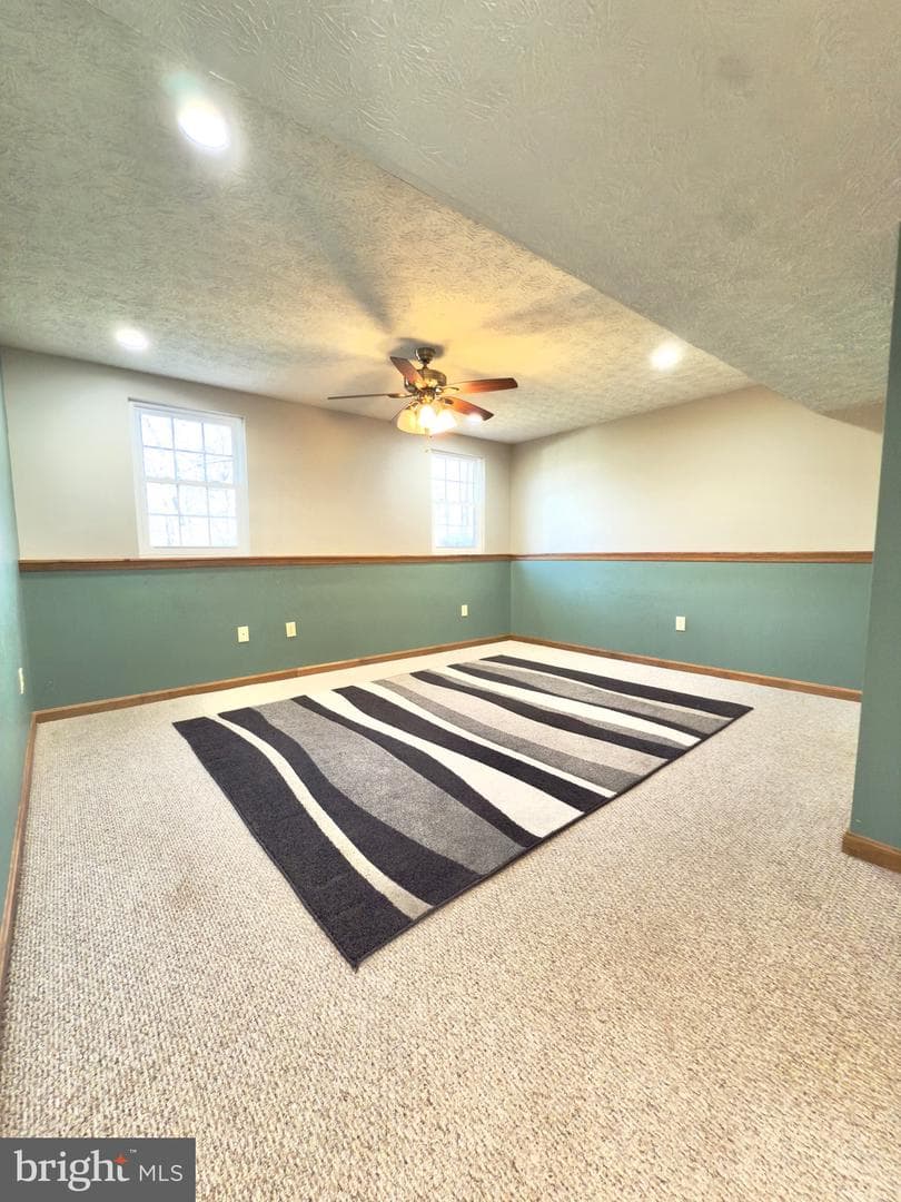 103 Charlton Road photo 47